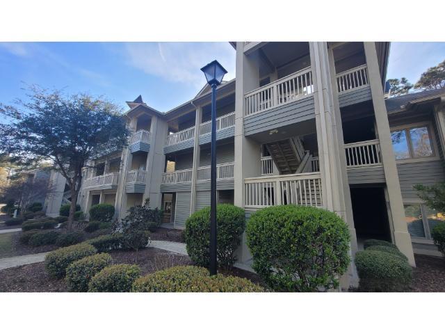1551 Spinnaker Dr. 