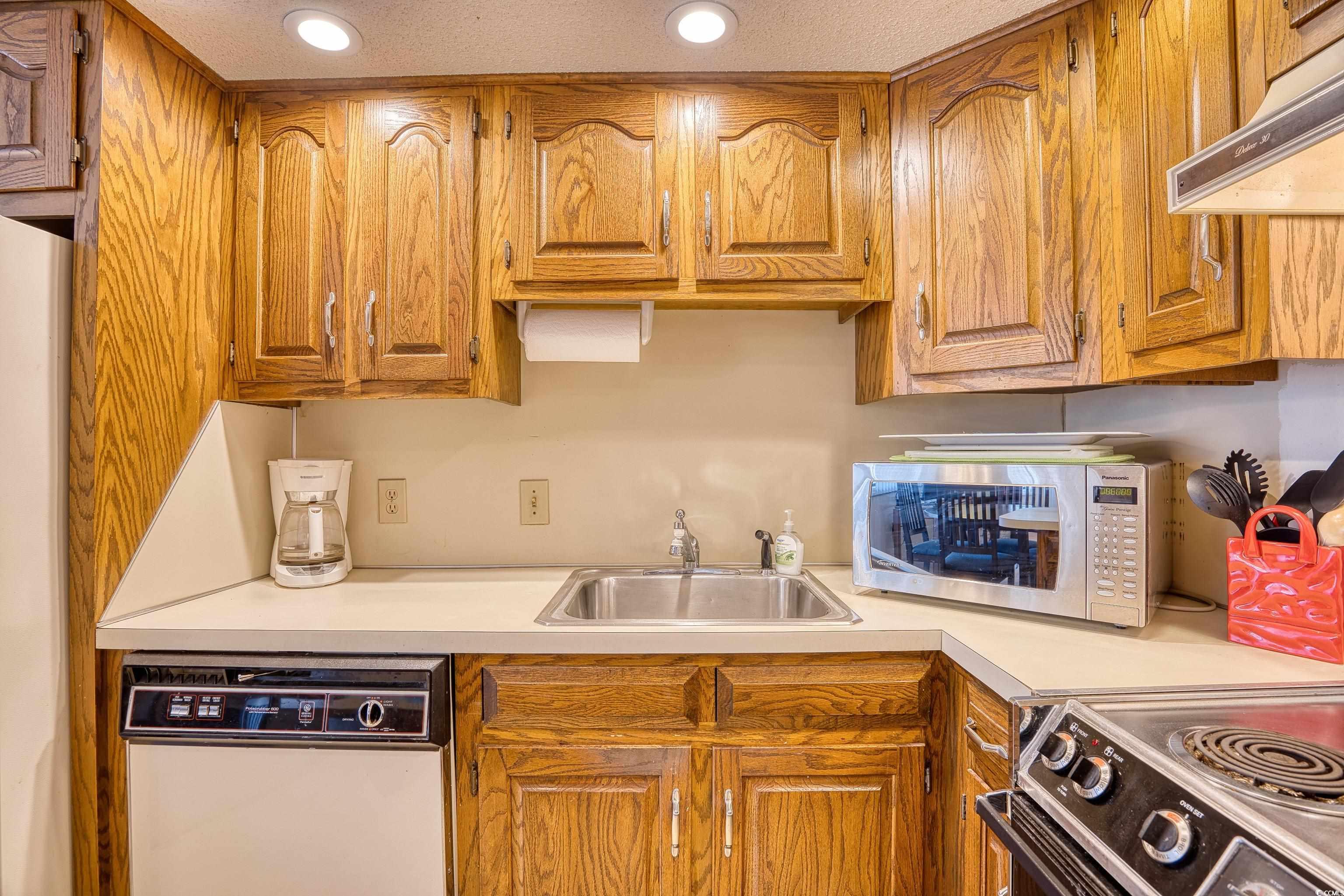 4222 Pinehurst Circle #I-7, Little River, South Carolina image 15