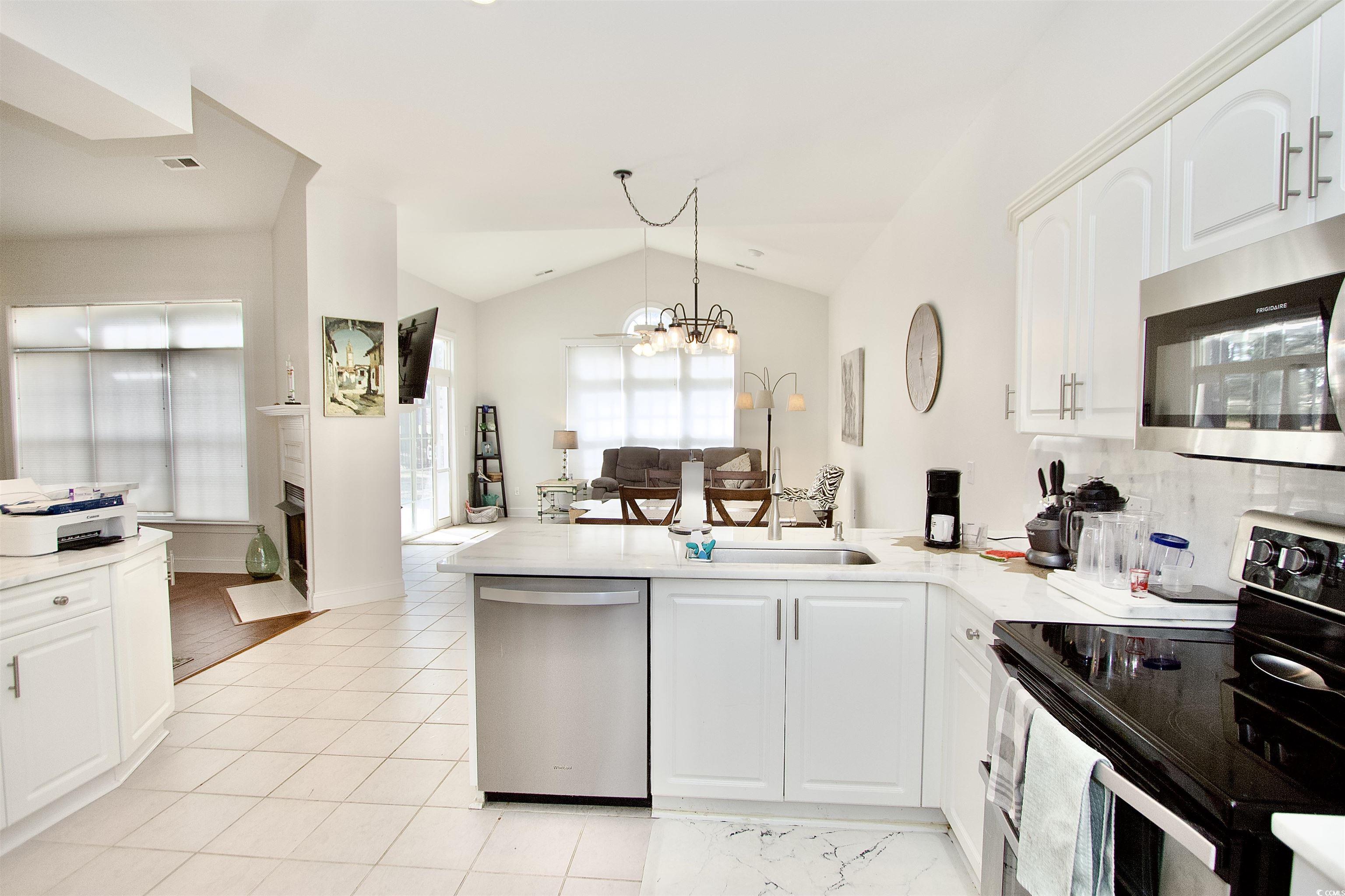 2017 N Berwick Dr.