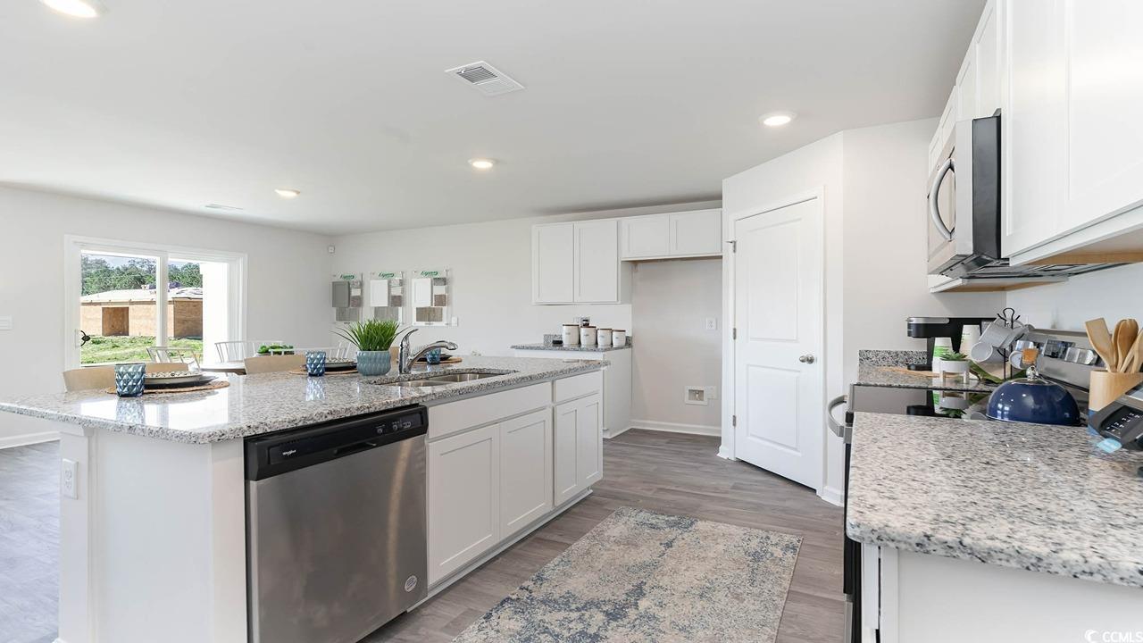 598 Strawberry Field Way, Galivants Ferry, South Carolina image 3