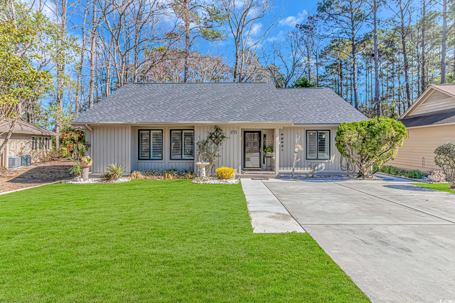 111 Hickory Dr. Conway, SC 29526