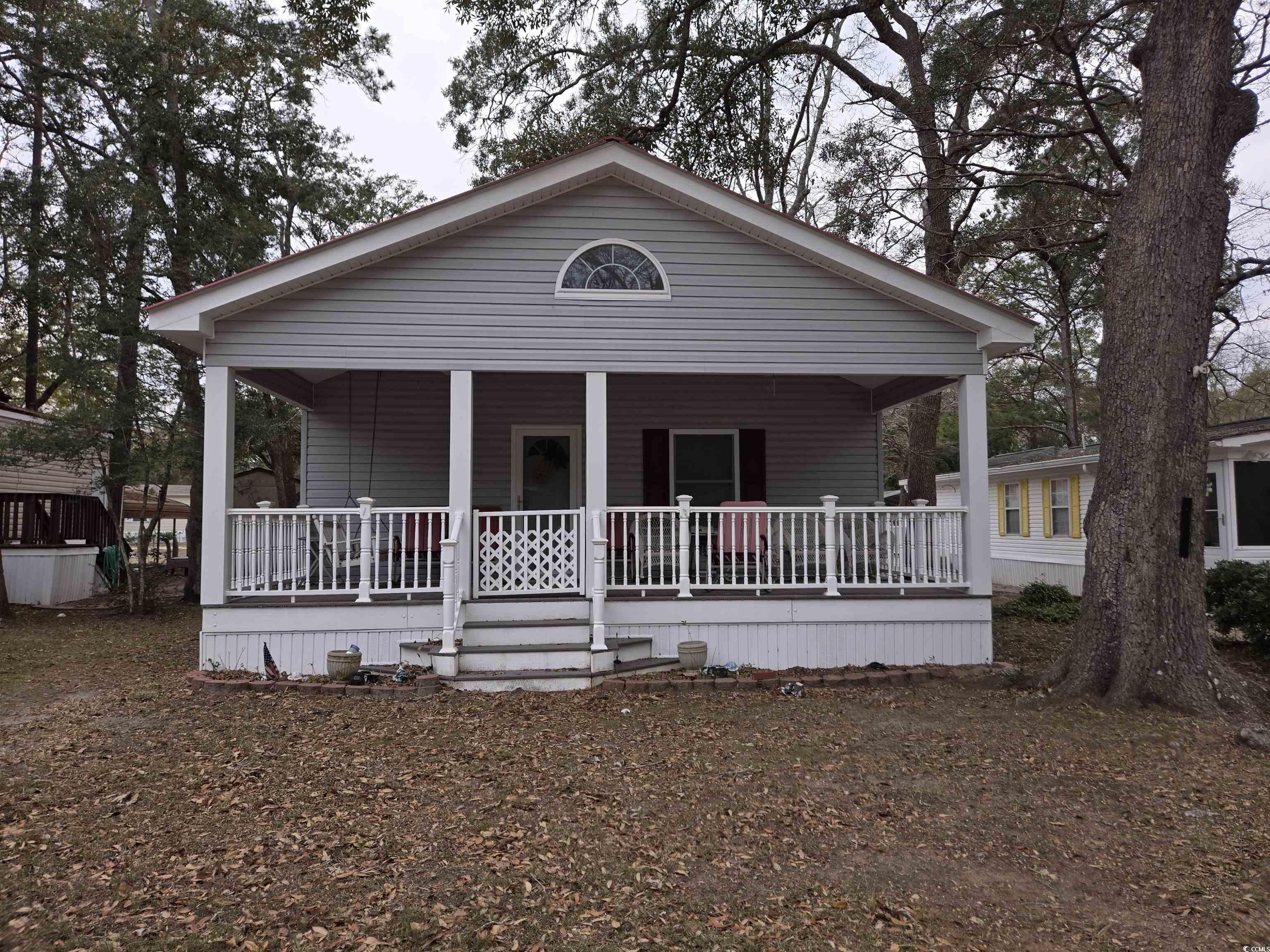 517 Porter Dr. Garden City, SC 29576