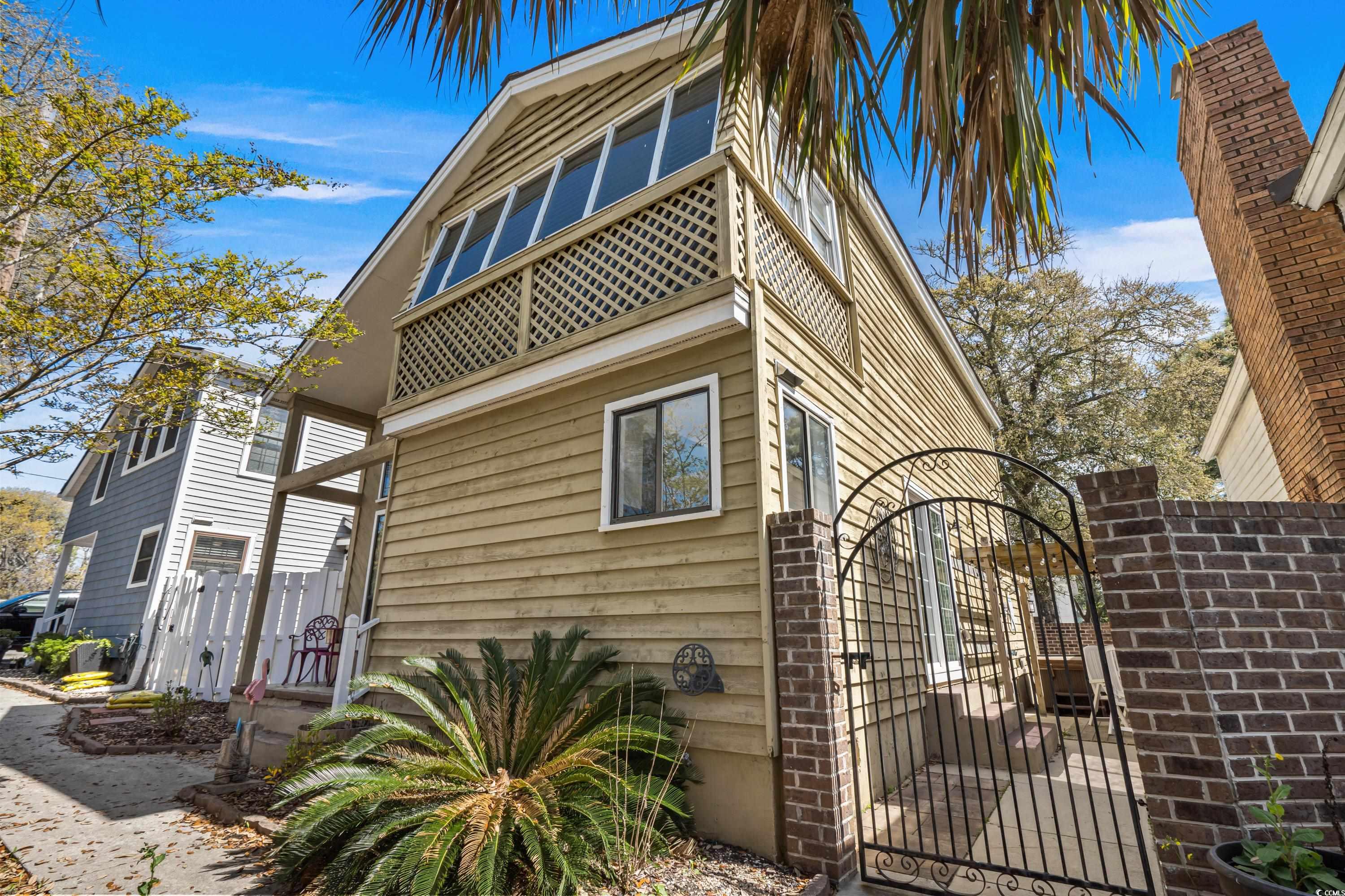 1521 Edge Dr. North Myrtle Beach, SC 29582