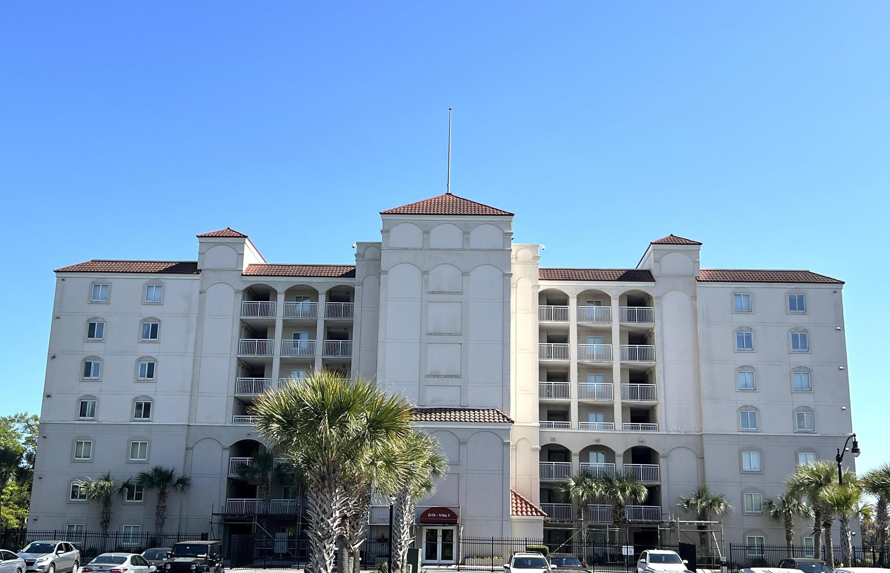 2151 Bridgeview Ct. UNIT 3-305 North Myrtle Beach, SC 29582