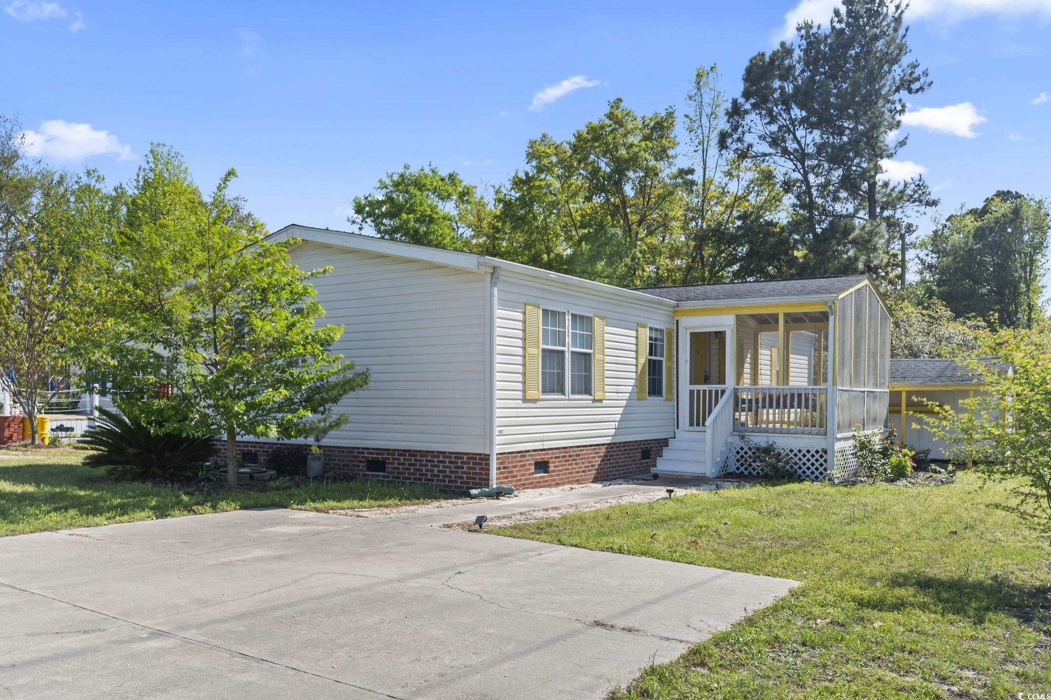 726 Oliver Dr. Murrells Inlet, SC 29576
