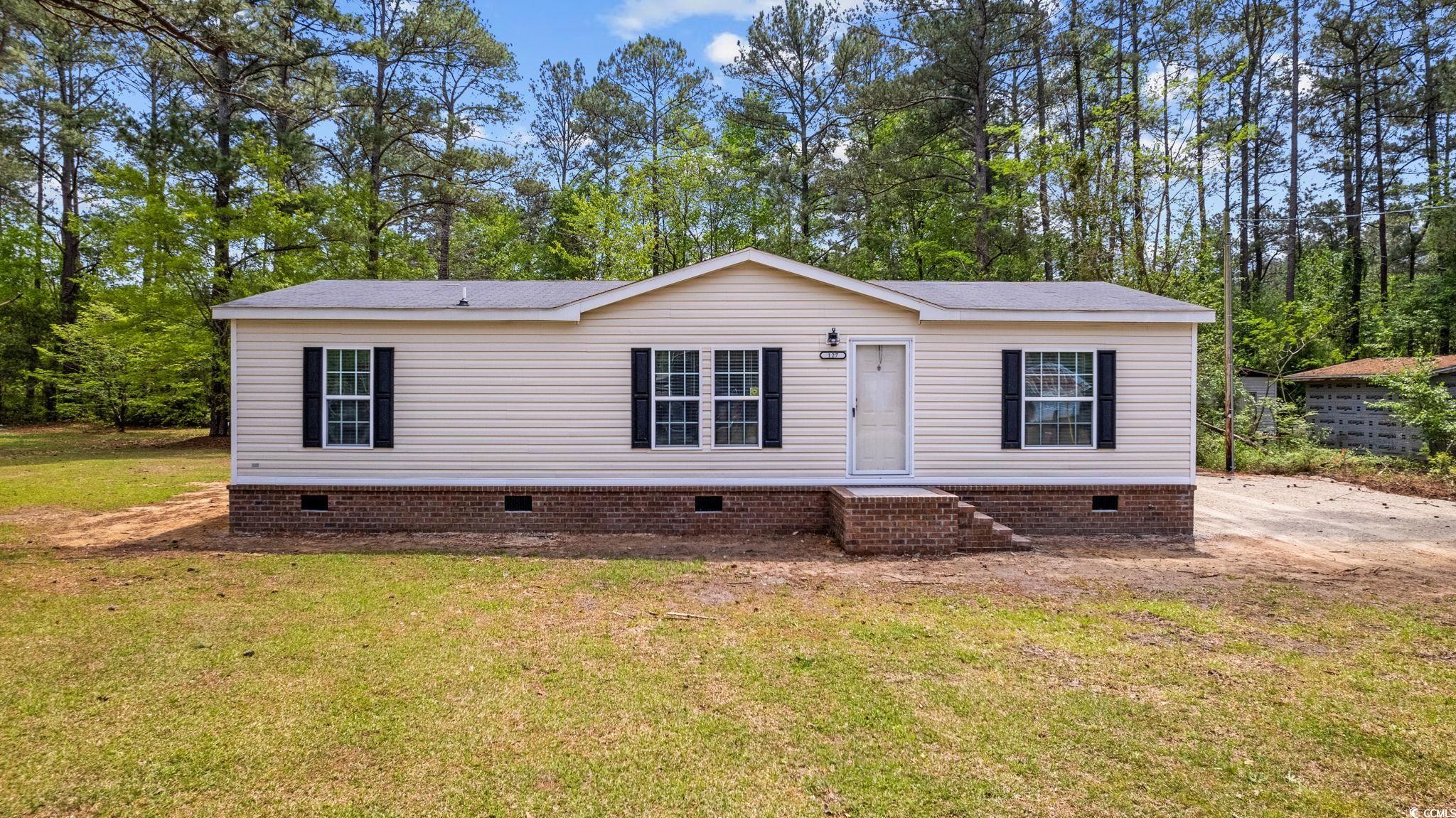 127 Quail Run Rd. Loris, SC 29569