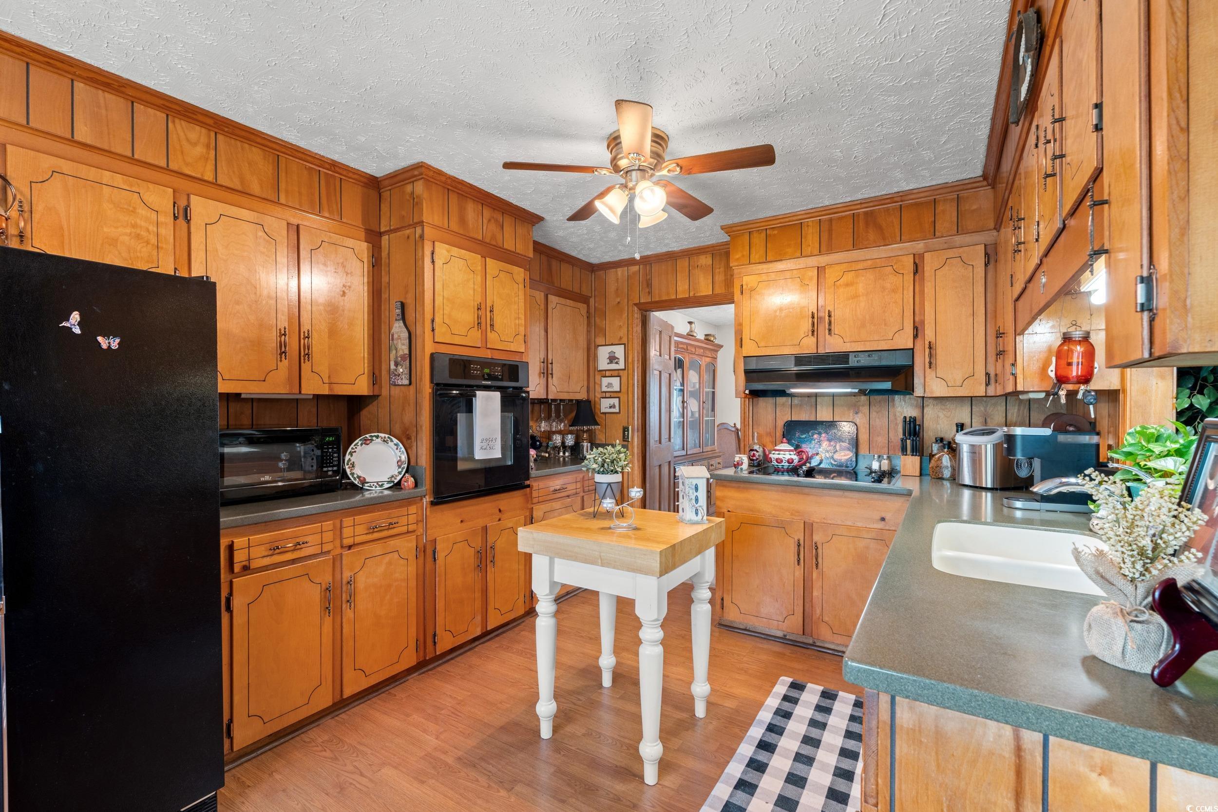 2425 First Loop Rd., Fork, South Carolina image 2