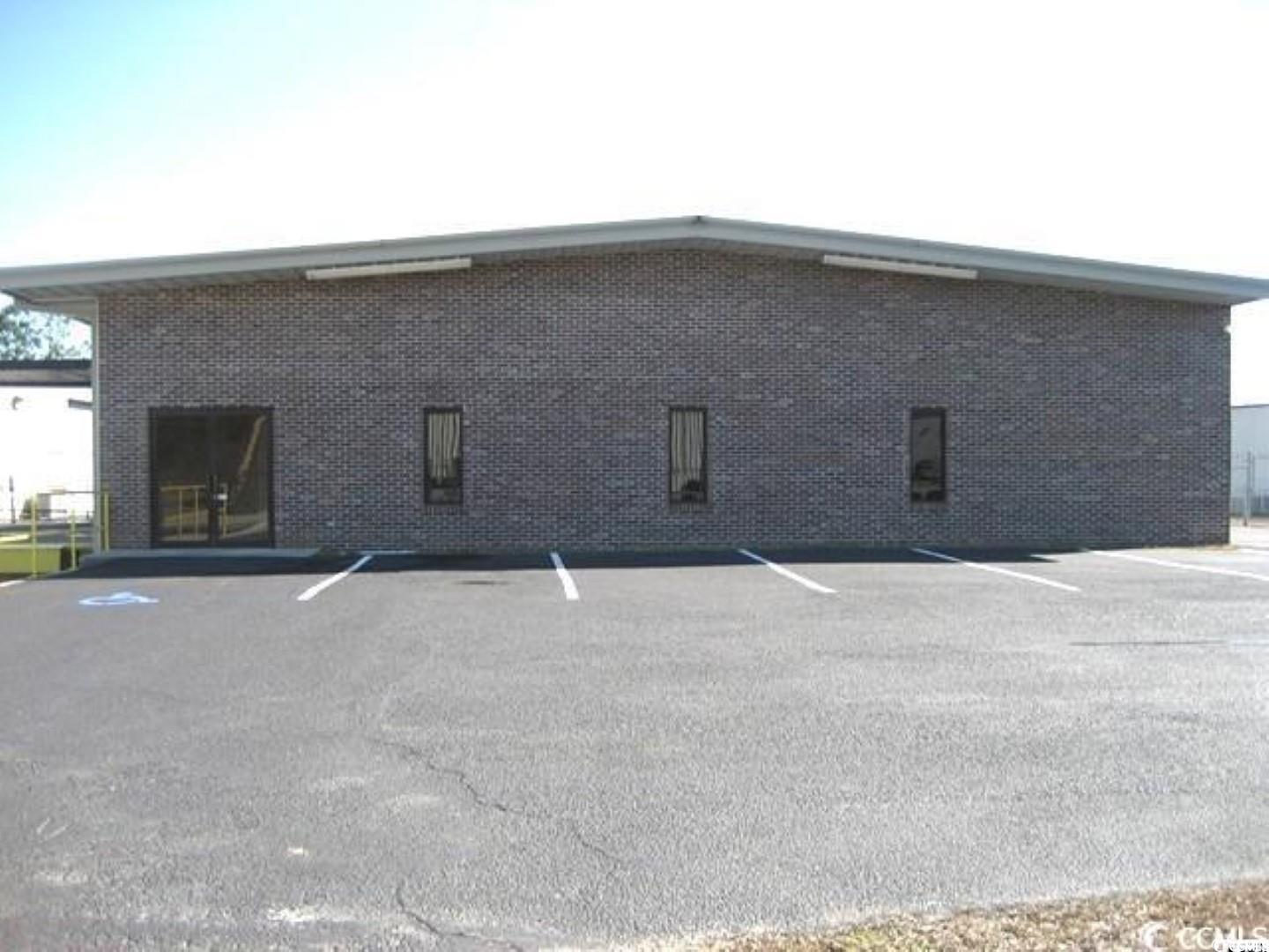 3905 Wesley St. Myrtle Beach, SC 29579