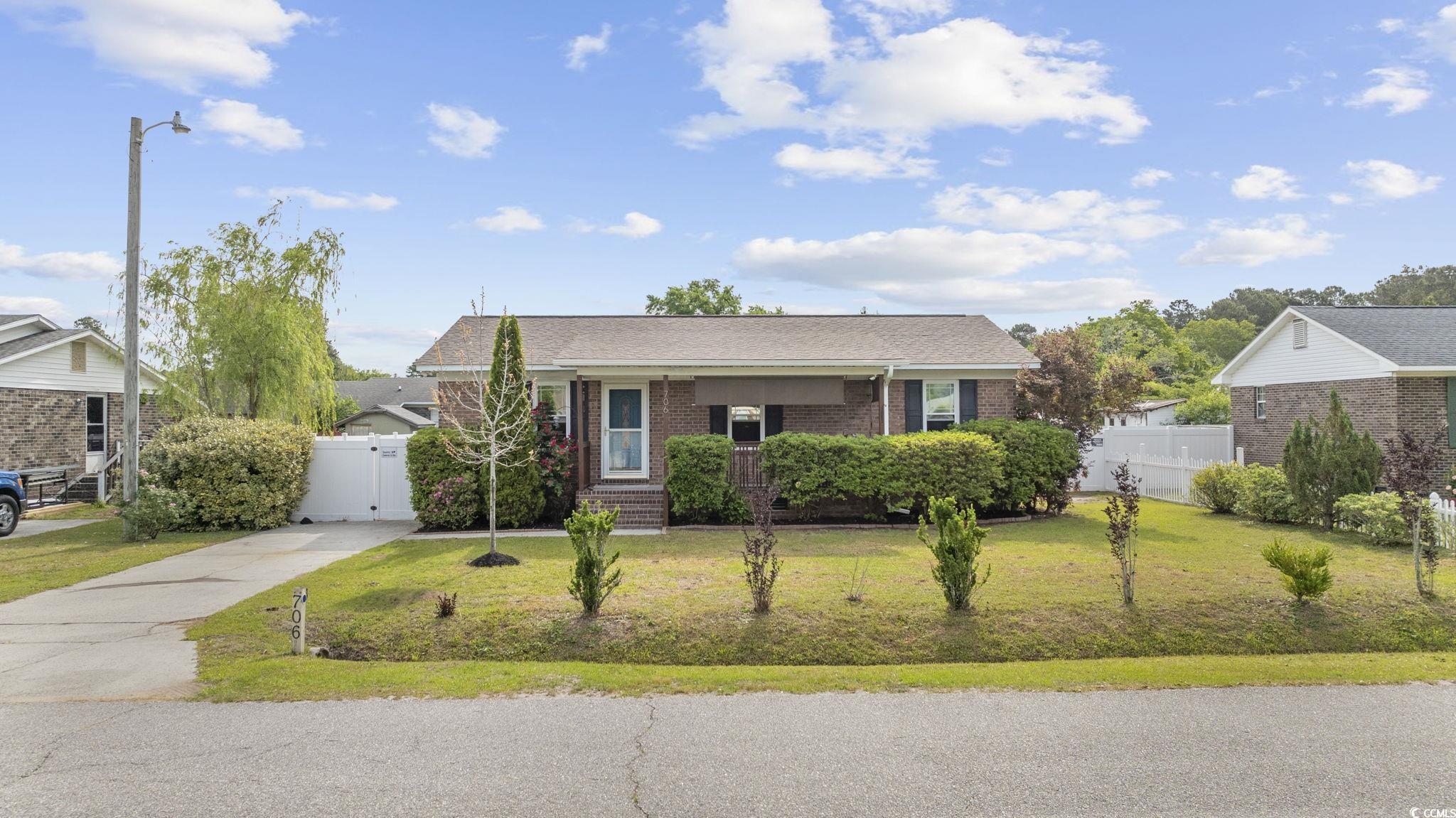 706 Birch Ln. Conway, SC 29526