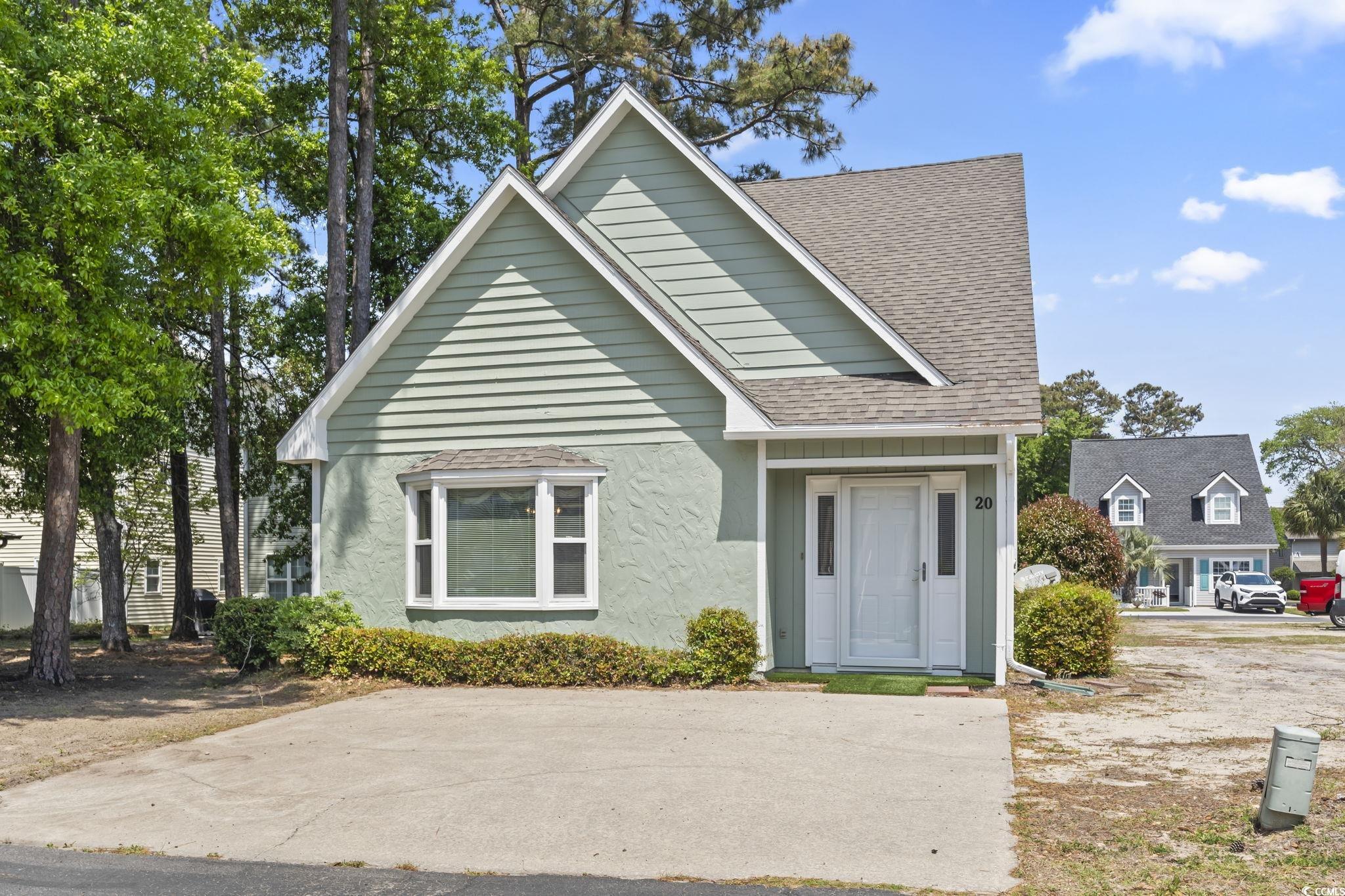 829 9th Ave. S North Myrtle Beach, SC 29582