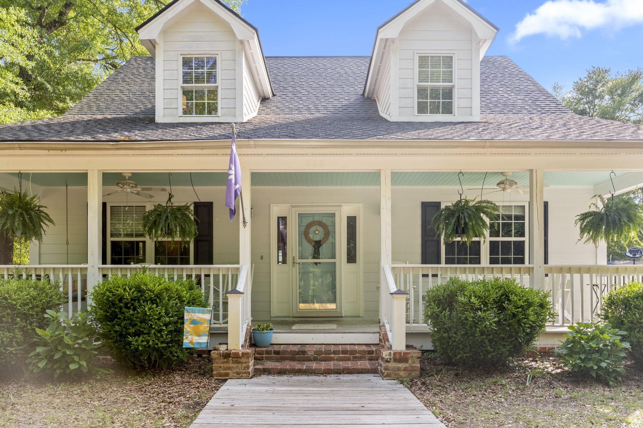 228 Hopeland St., Pawleys Island, South Carolina image 3