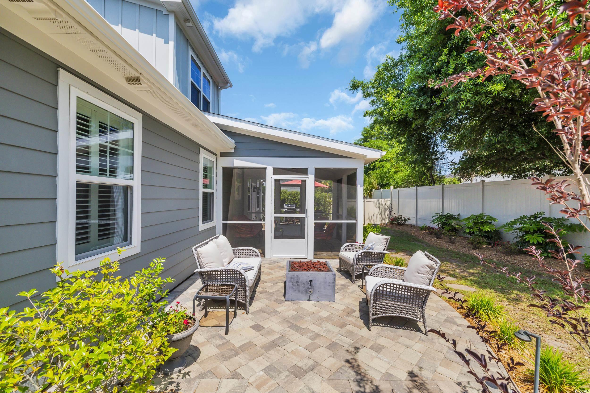 1136 Doubloon Dr.