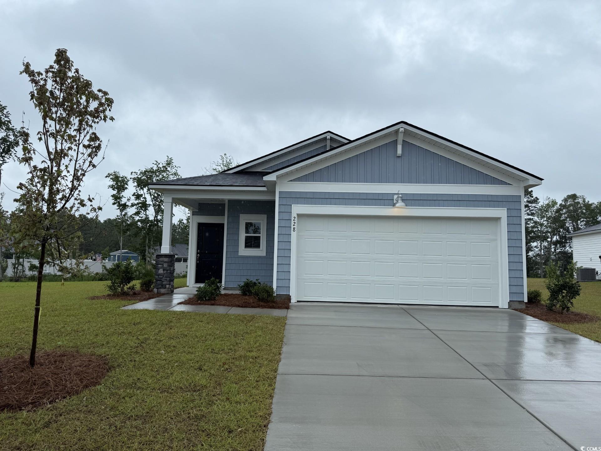 228 Warner Crossing Way Loris, SC 29569