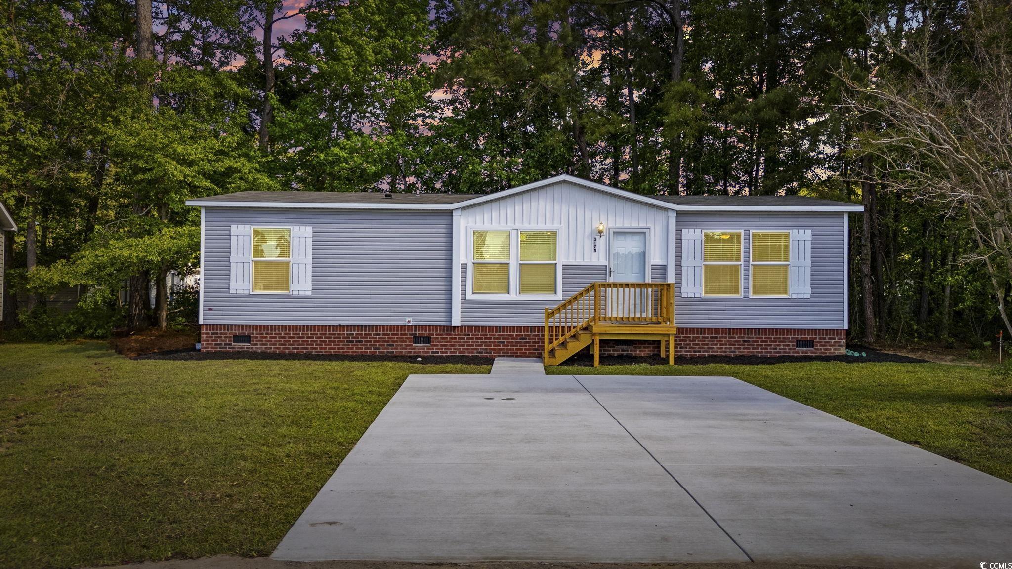 3175 Lyndon Dr. Little River, SC 29566