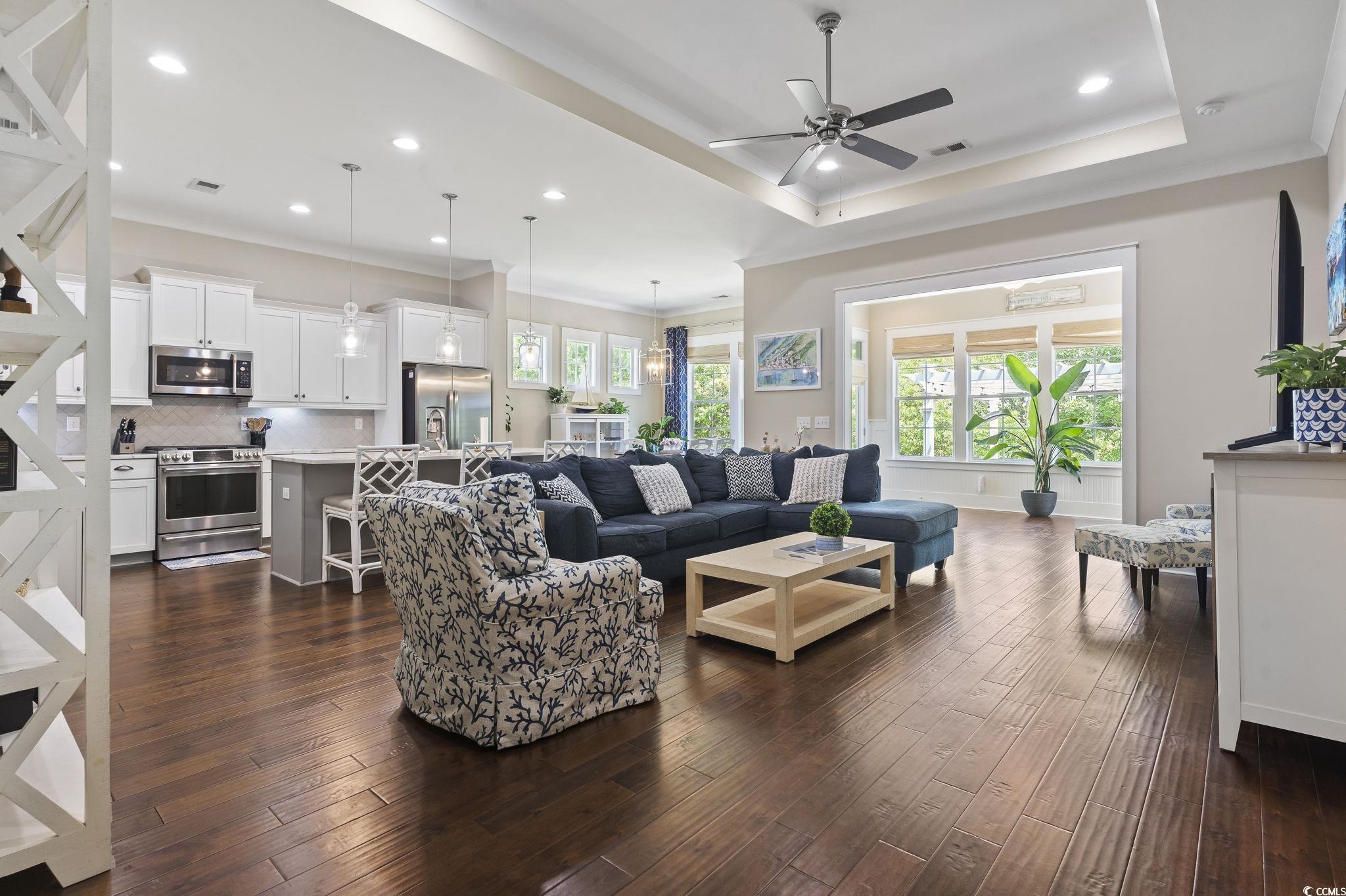 1007 Longwood Bluffs Circle, Murrells Inlet, South Carolina image 3