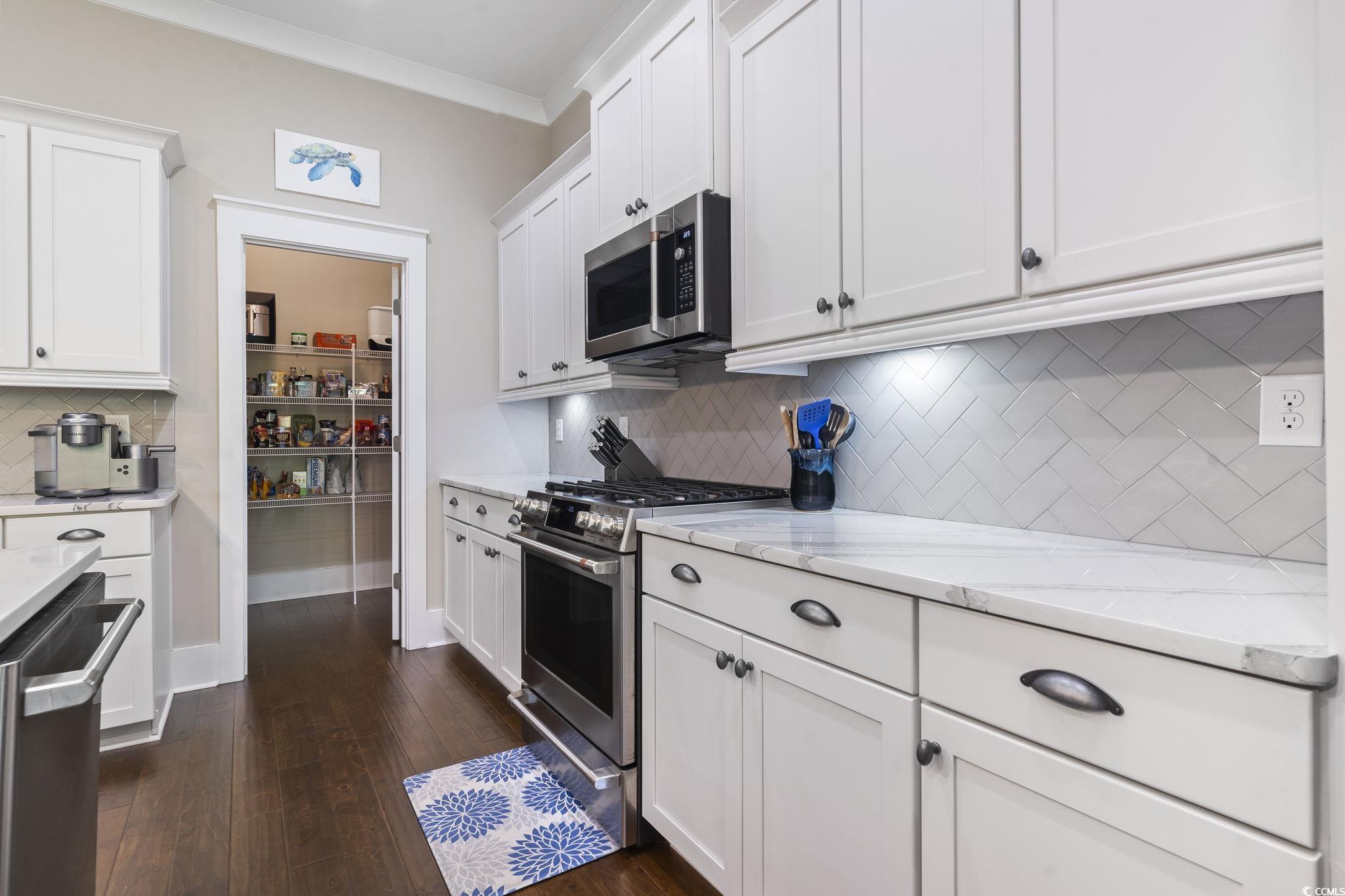 1007 Longwood Bluffs Circle, Murrells Inlet, South Carolina image 8