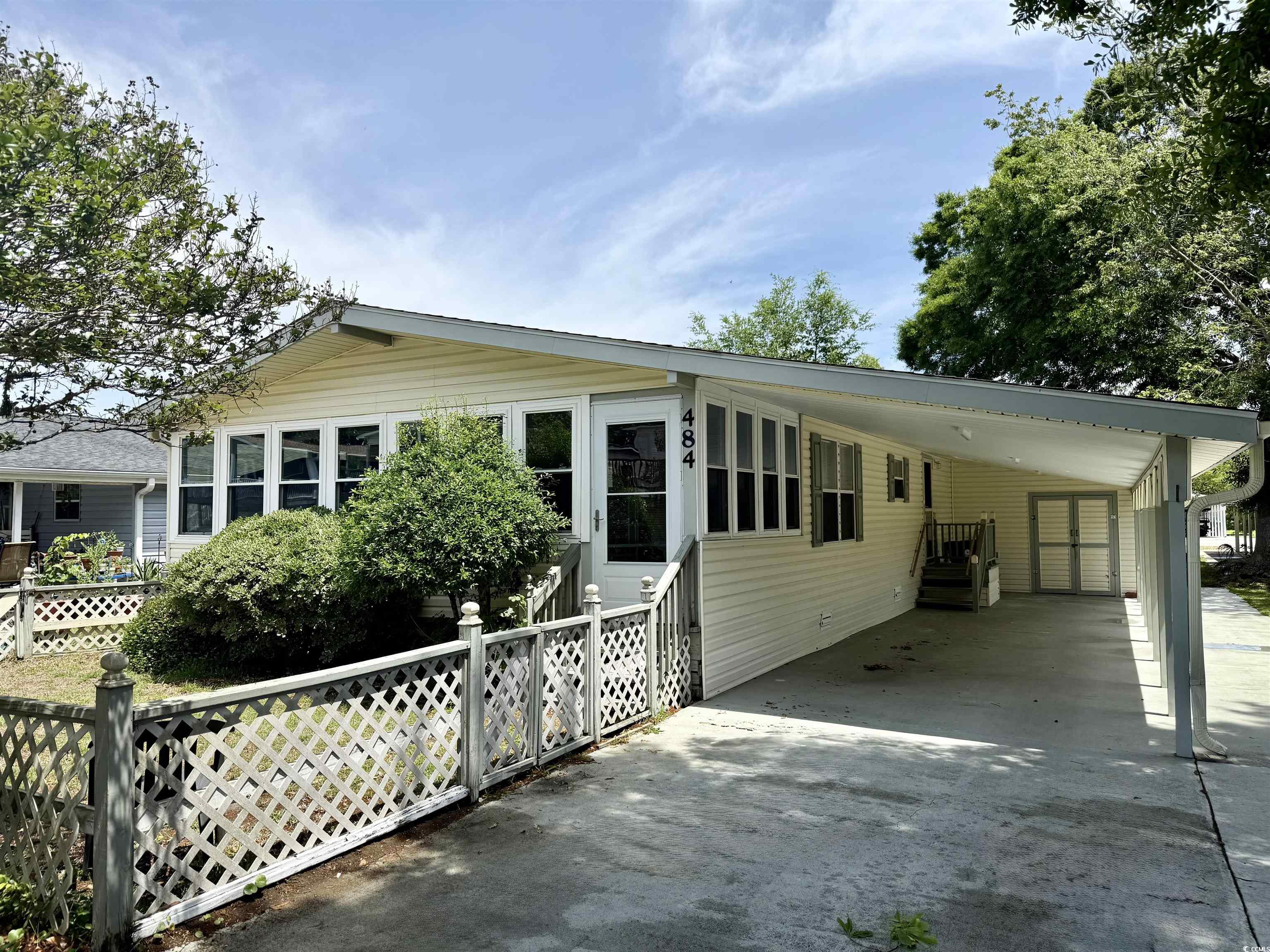 484 Oceanside Dr. Surfside Beach, SC 29575