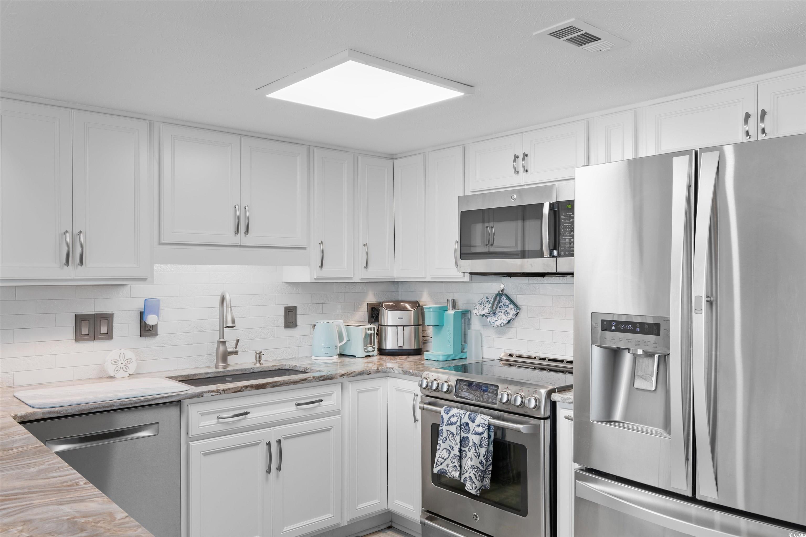 307 74th Ave. N #3C, Myrtle Beach, South Carolina image 4