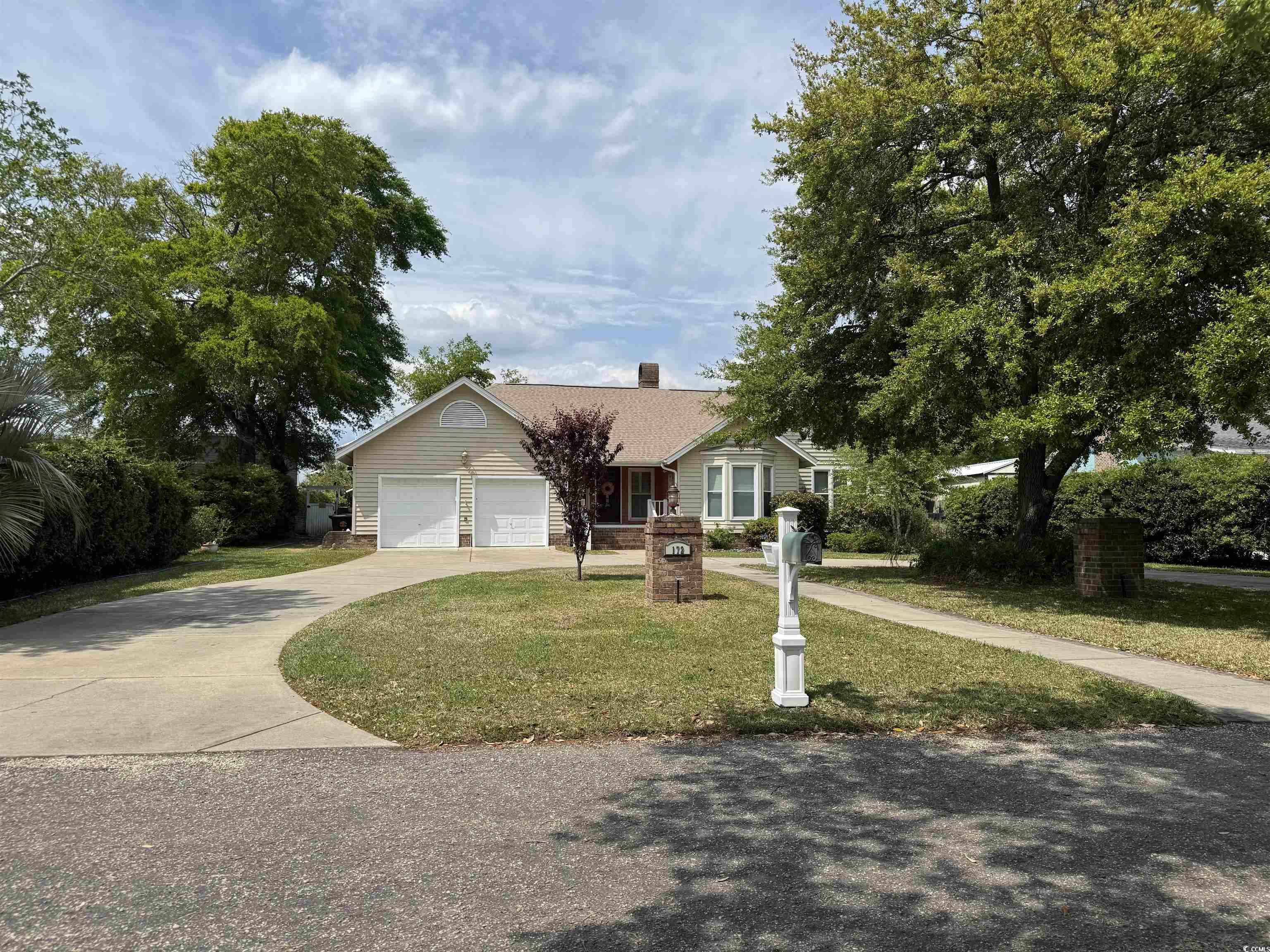 172 Gray Mans Loop Pawleys Island, SC 29585