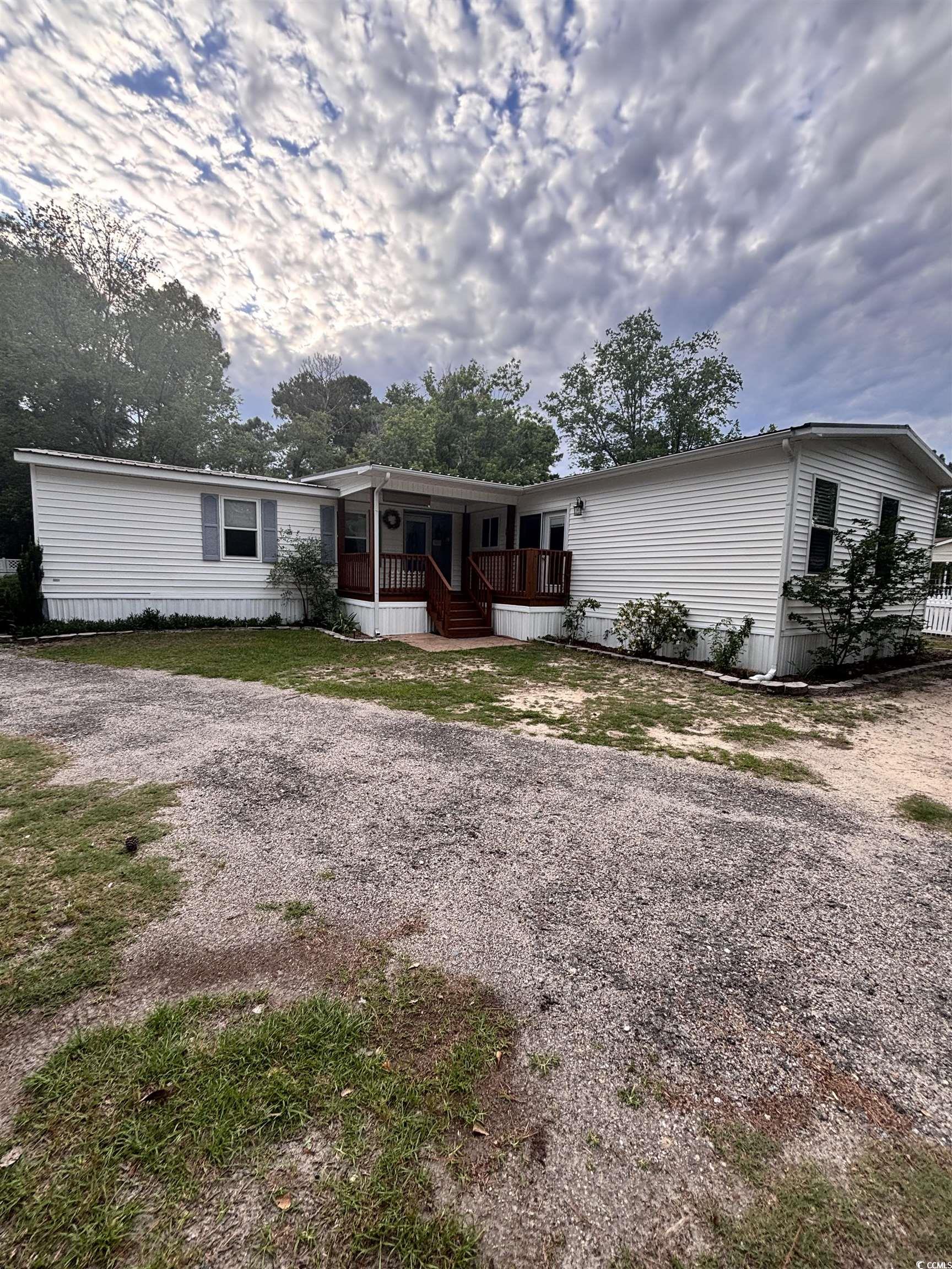 2463 Greenleaf Dr. Conway, SC 29526