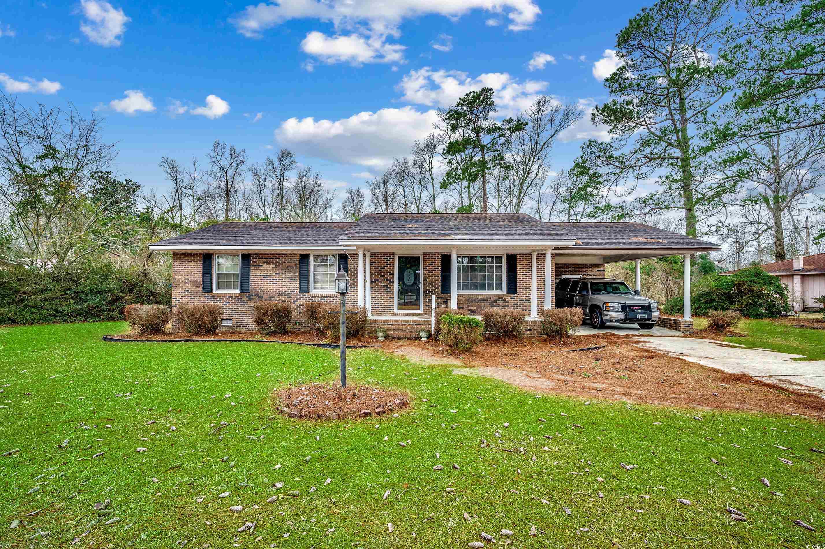 4810 Circle Dr. Loris, SC 29569