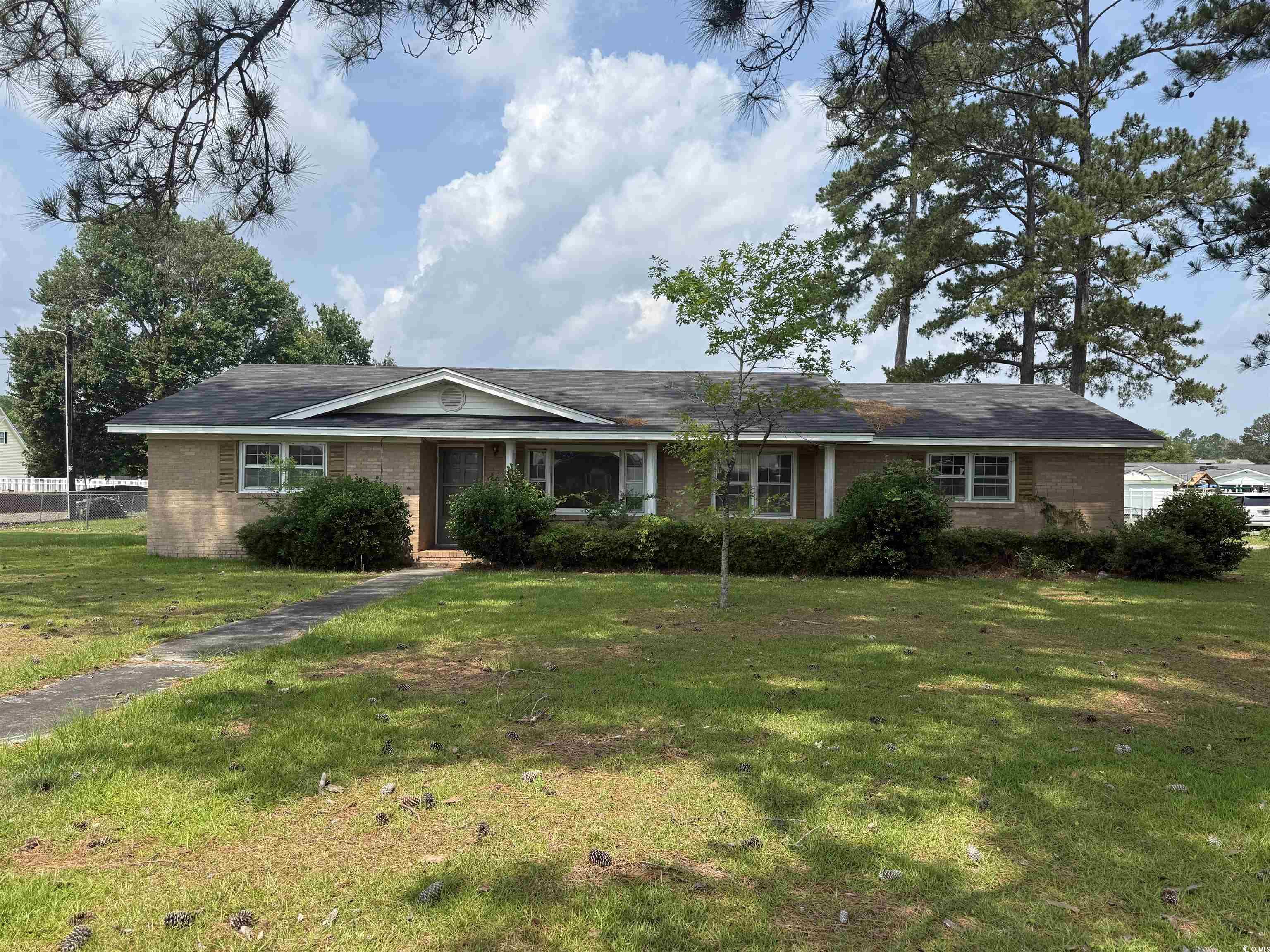 1002 S Beech Ave. Andrews, SC 29510