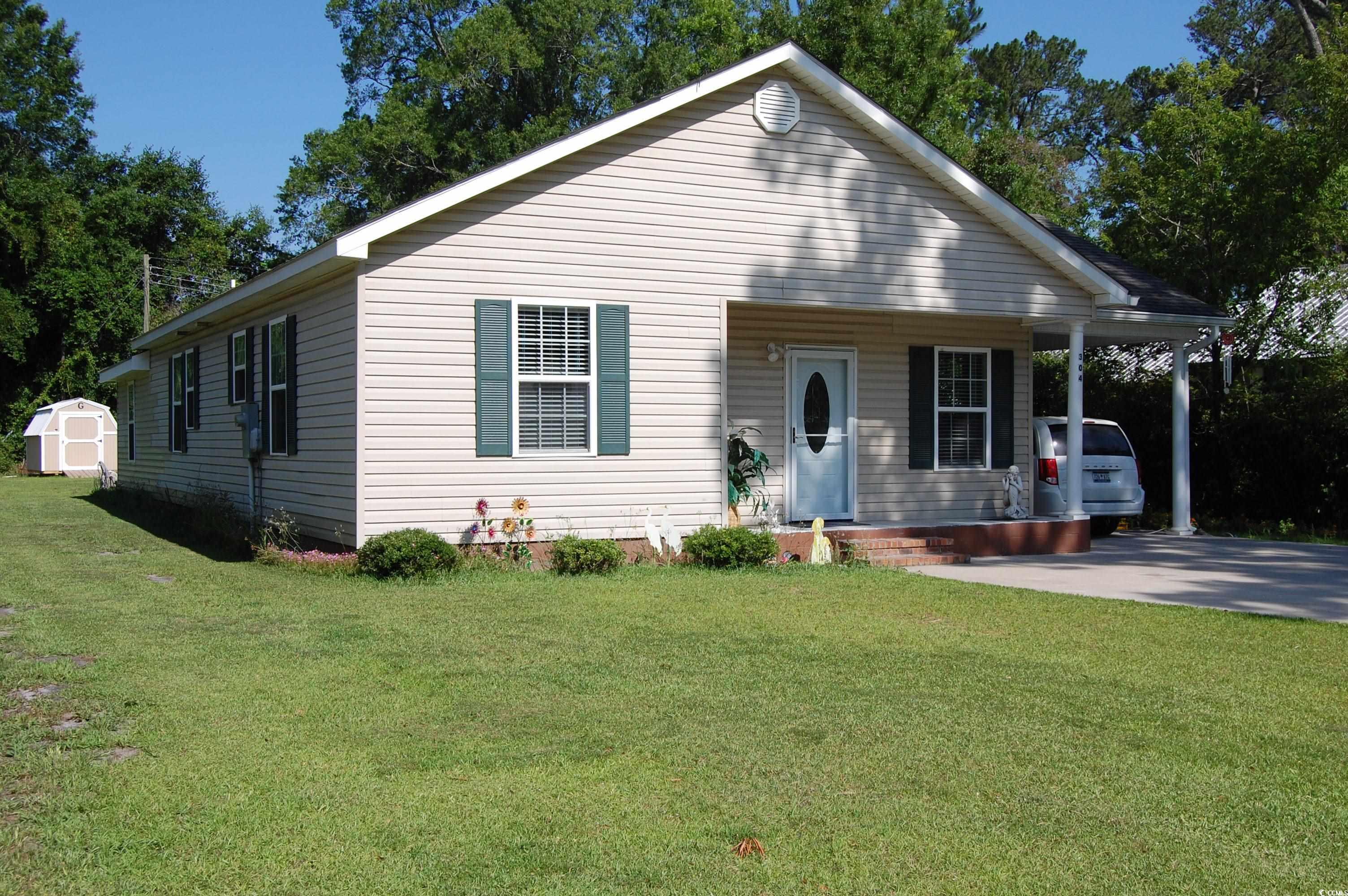 304 S Magnolia Ave., Andrews, South Carolina image 3