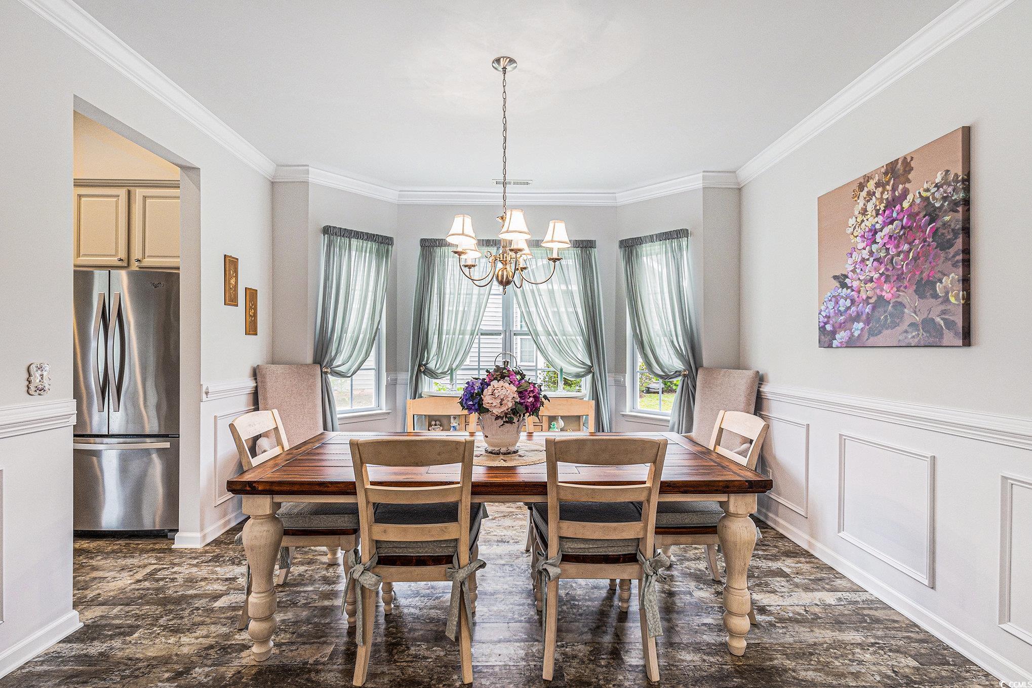 364 Palm Lakes Blvd.