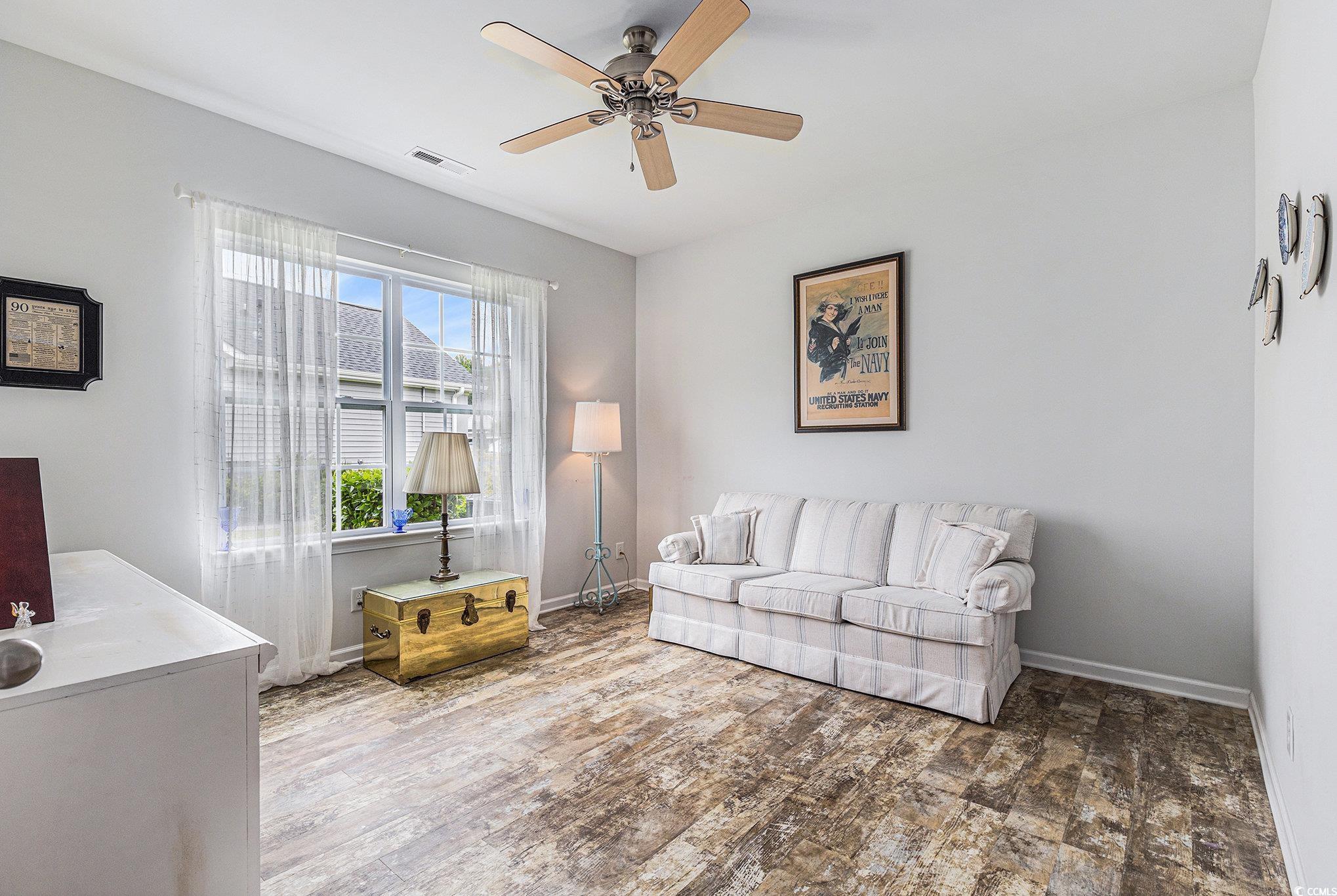 364 Palm Lakes Blvd.