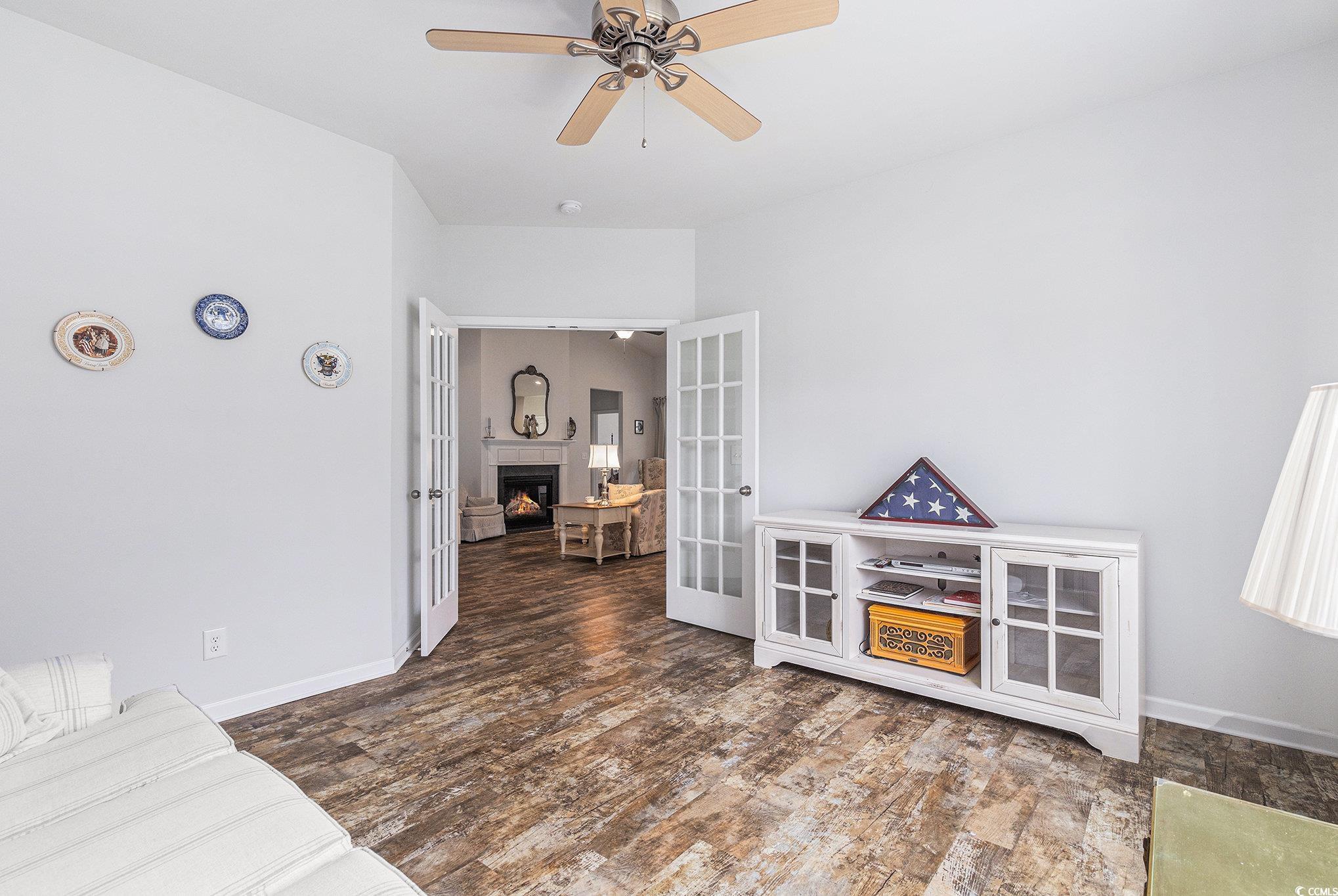 364 Palm Lakes Blvd.