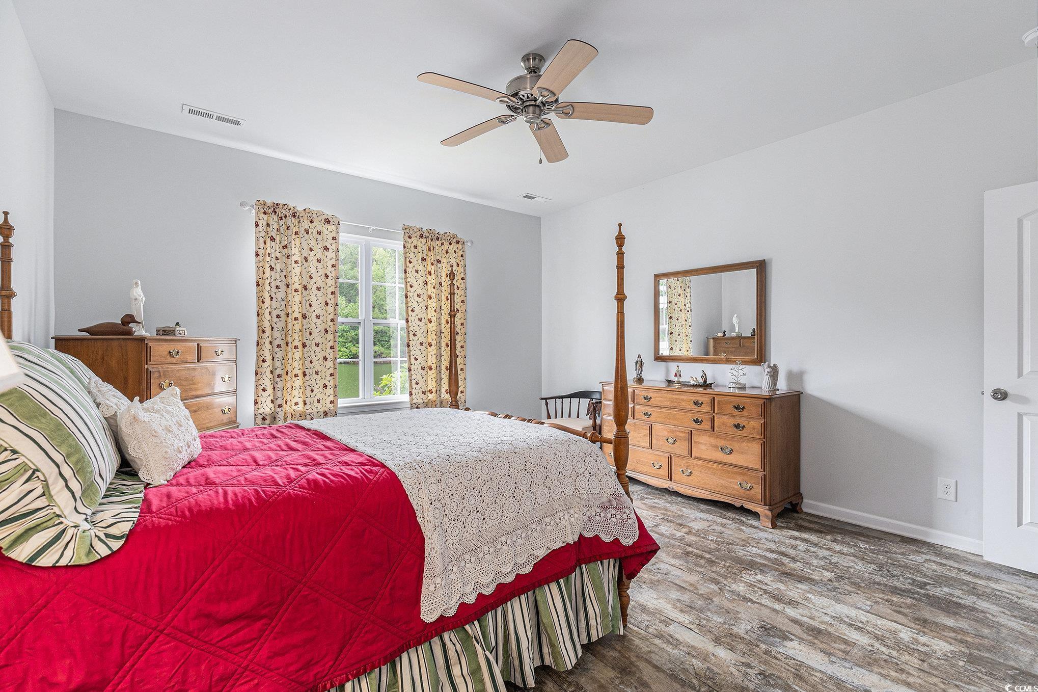 364 Palm Lakes Blvd.