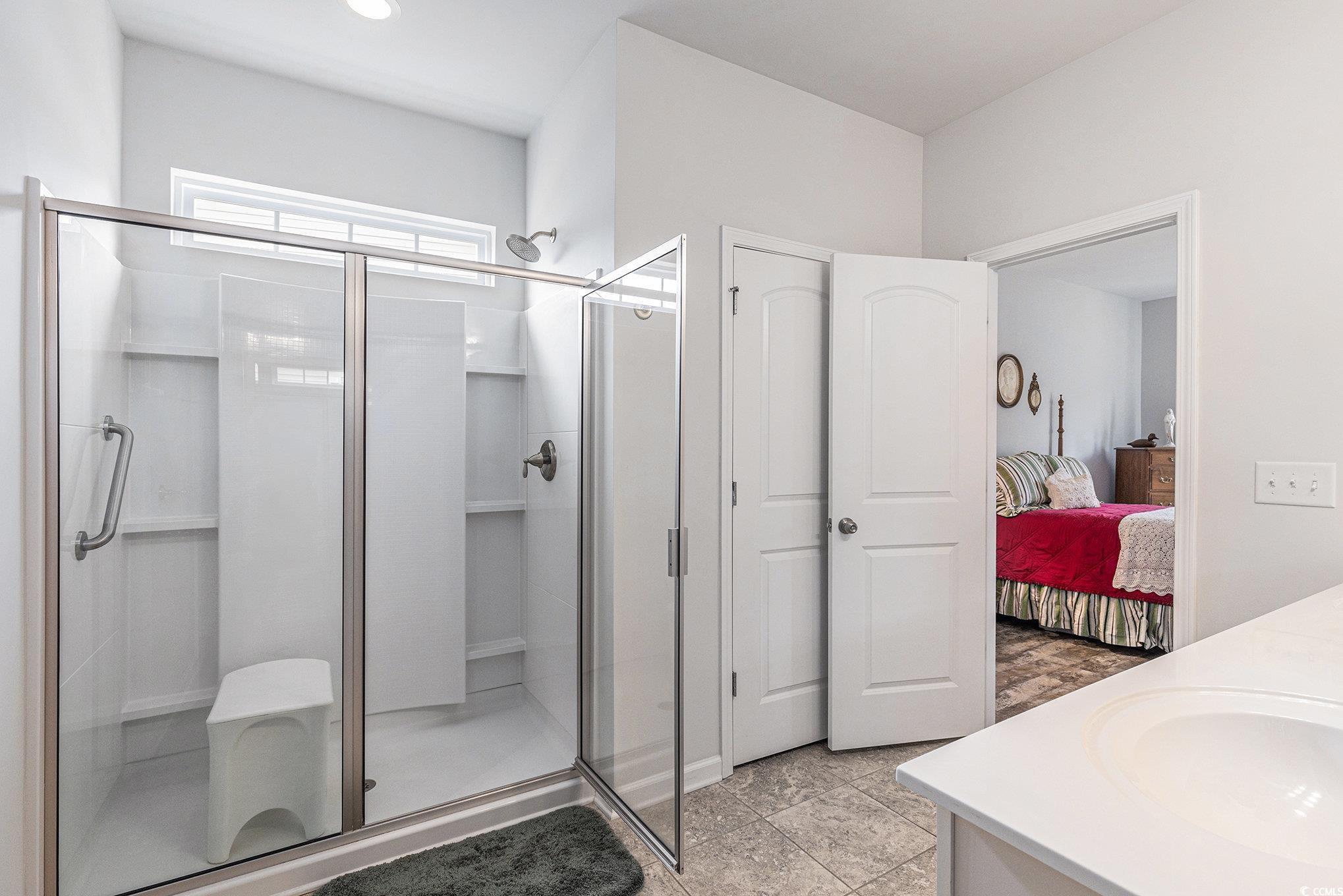 364 Palm Lakes Blvd.