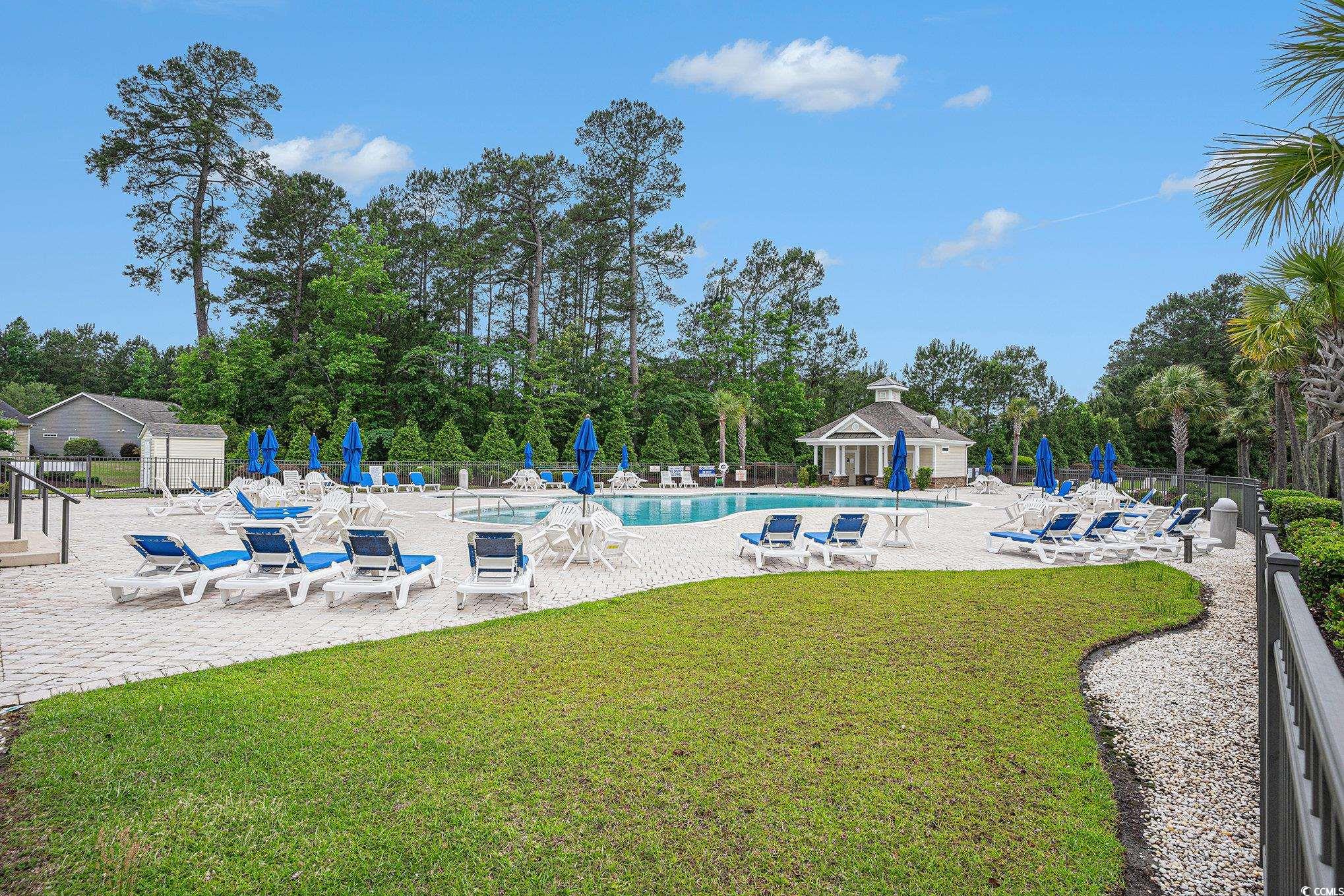 364 Palm Lakes Blvd.