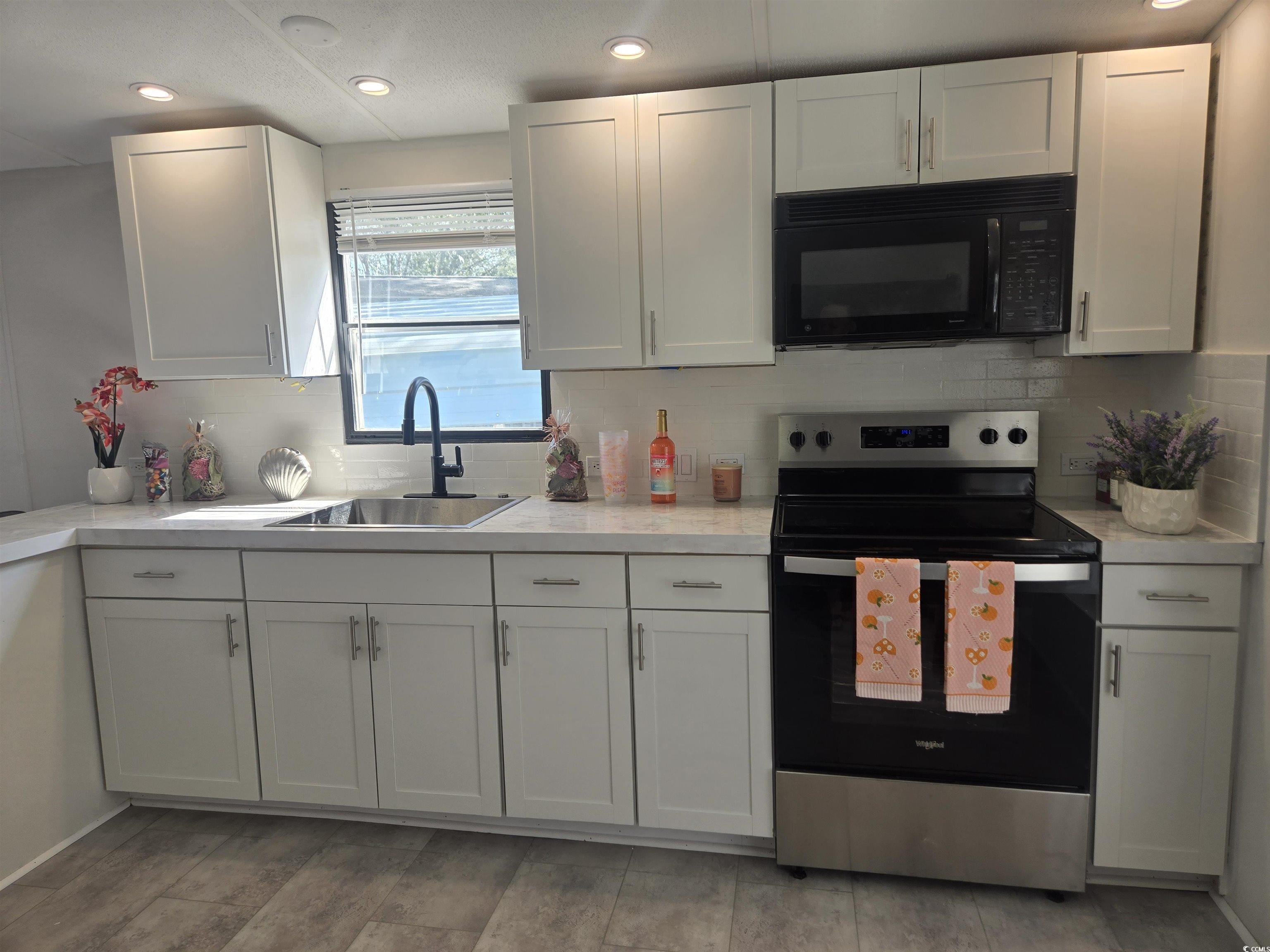 327 Ross Ln., Garden City Beach, South Carolina image 18
