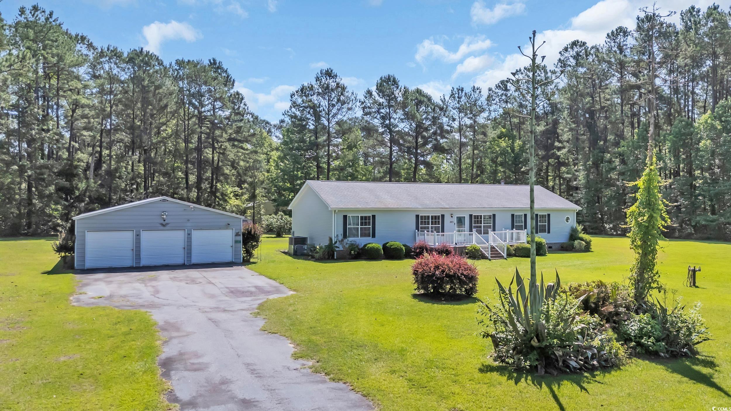 203 Warbler St., Georgetown, South Carolina image 2