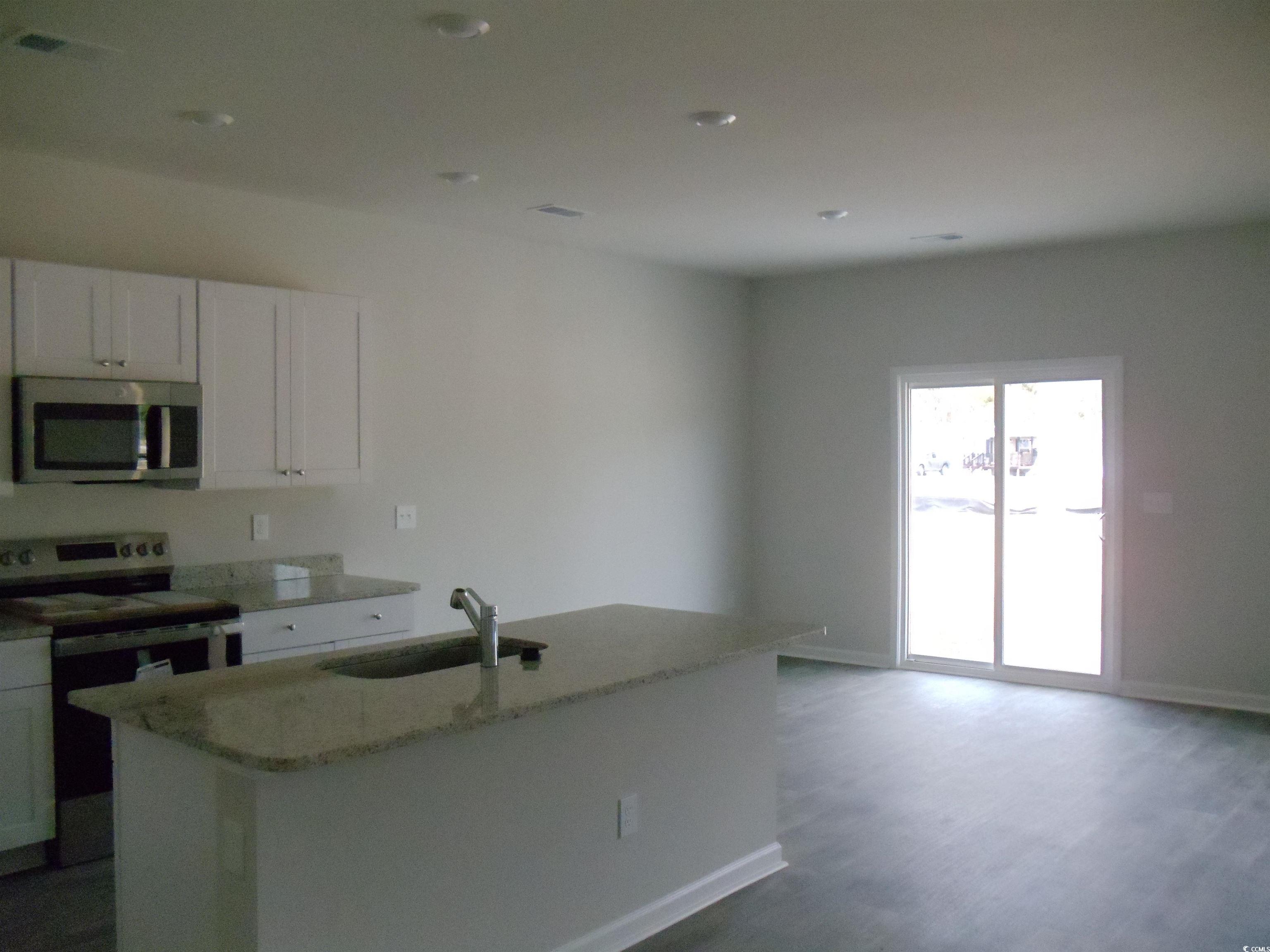 863 Long Beach Dr, Loris, South Carolina image 2
