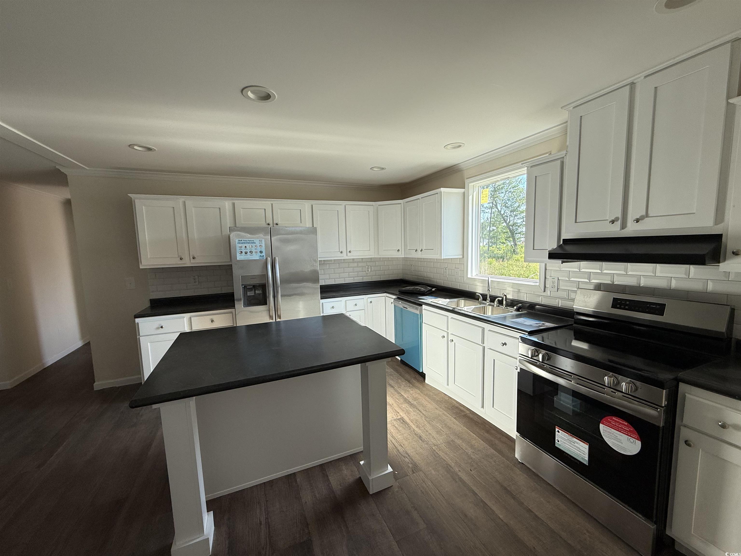 401 Cessna St, Myrtle Beach, South Carolina image 8