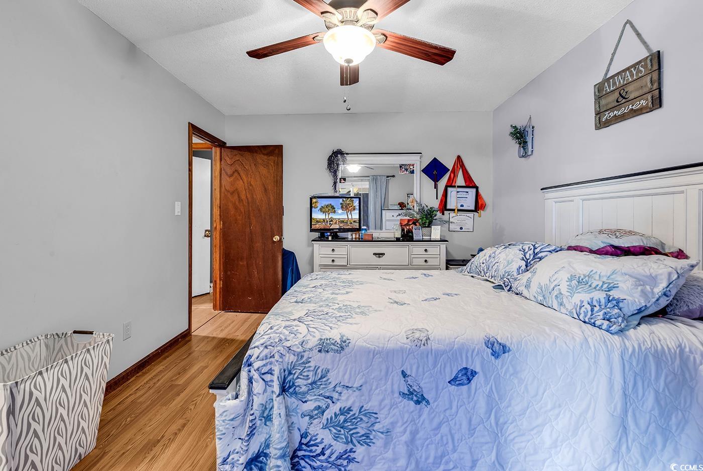 405 Flagstone Dr.