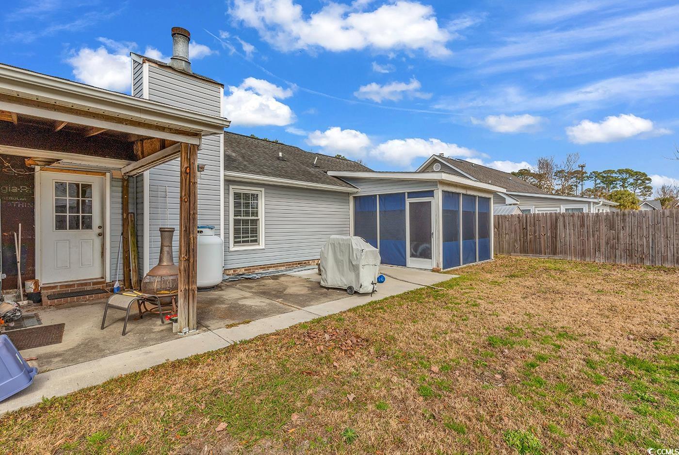 405 Flagstone Dr.