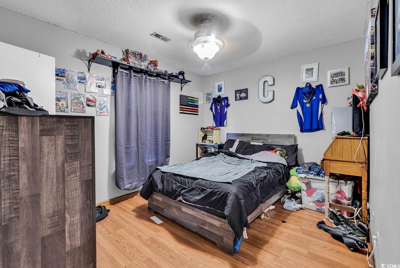 405 Flagstone Dr.