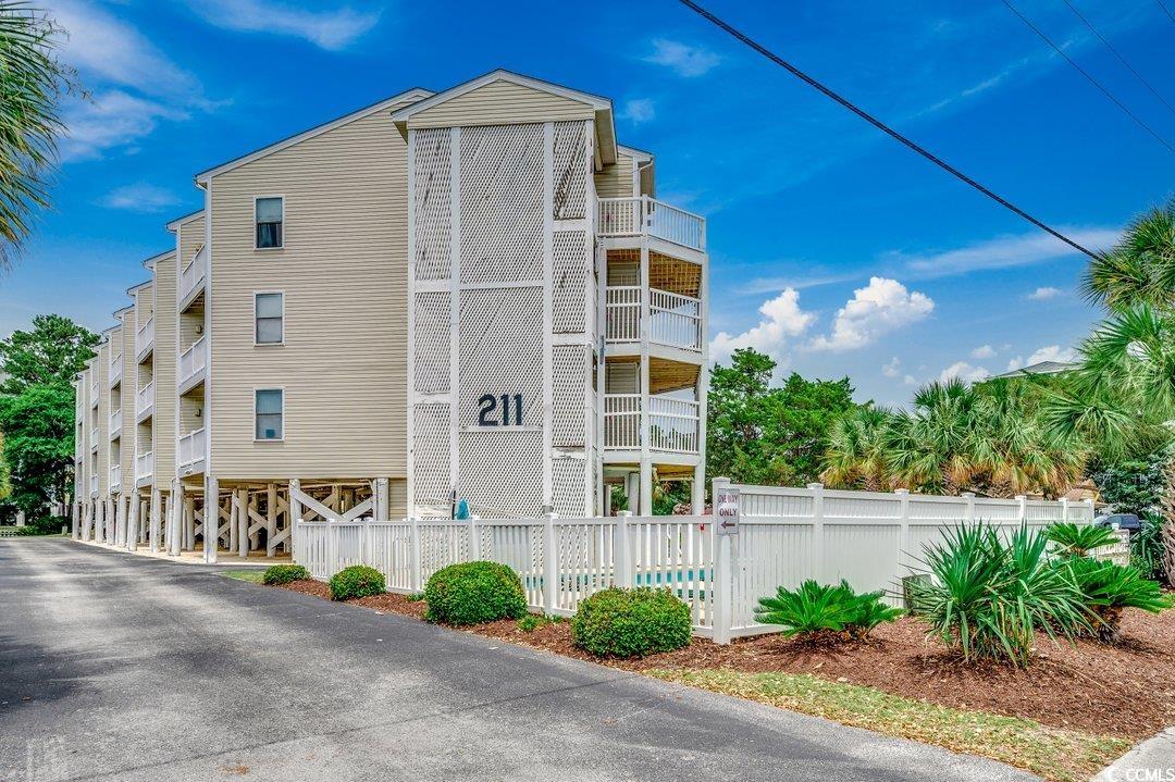 211 N Hillside Dr. UNIT #204 North Myrtle Beach, SC 29582