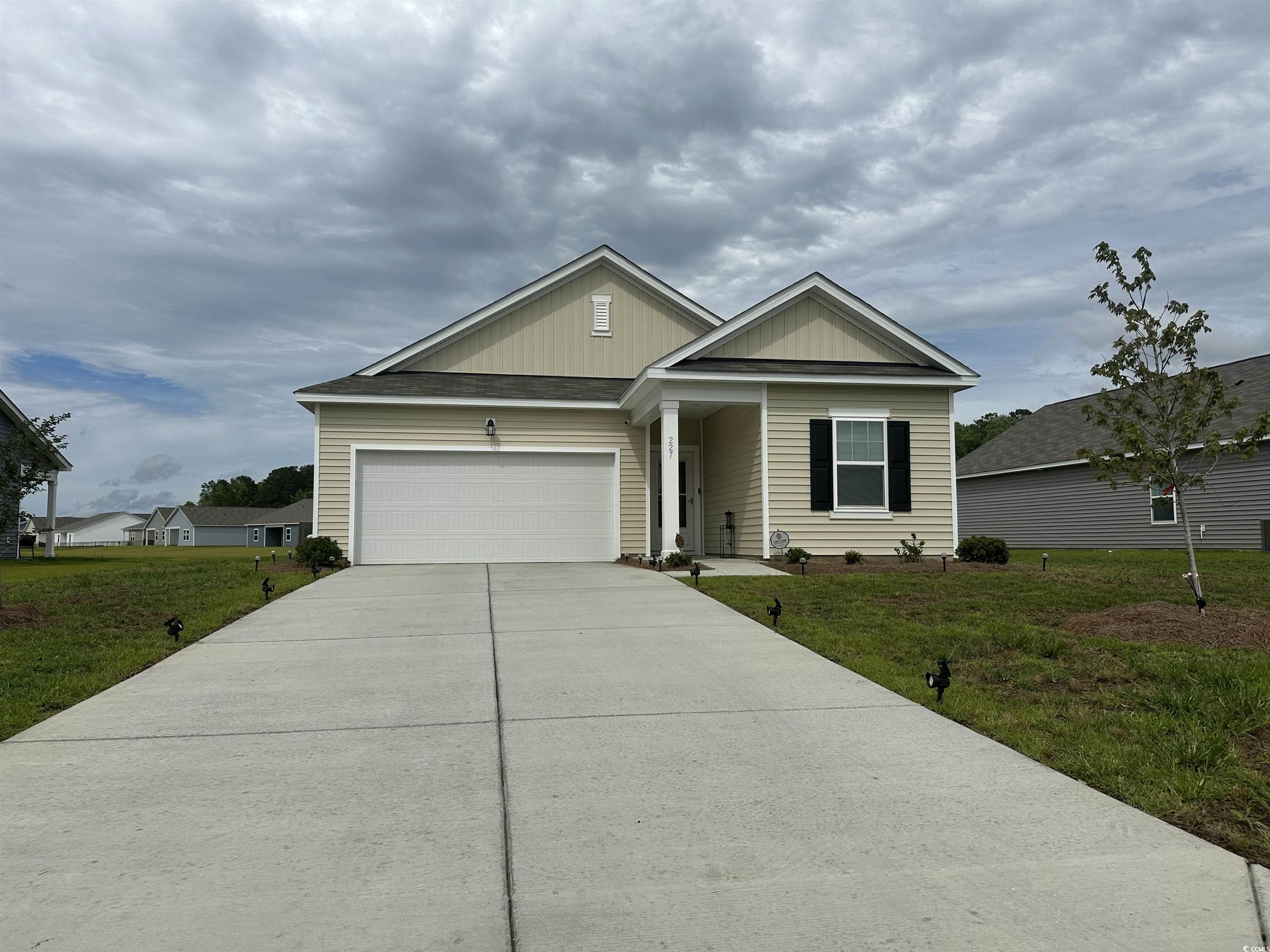 227 Linares St. Loris, SC 29569