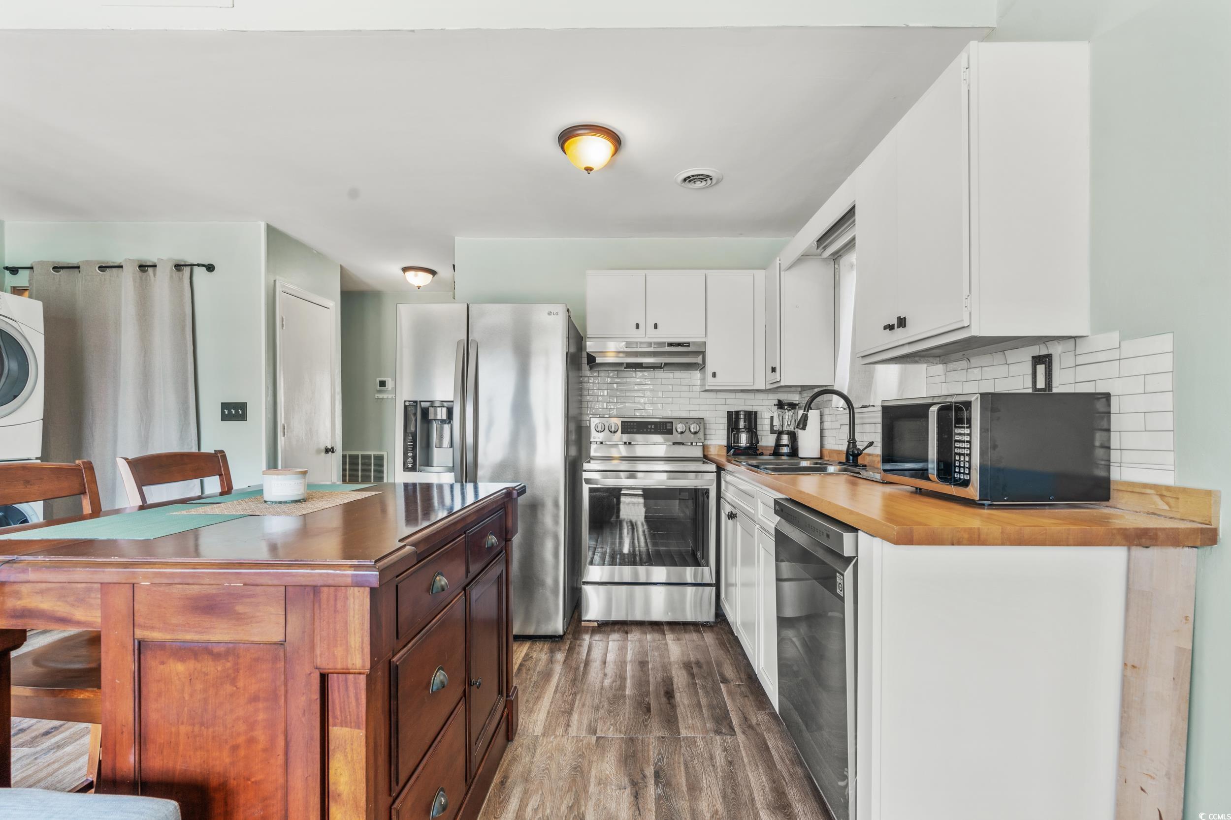 3700 Golf Colony Lane