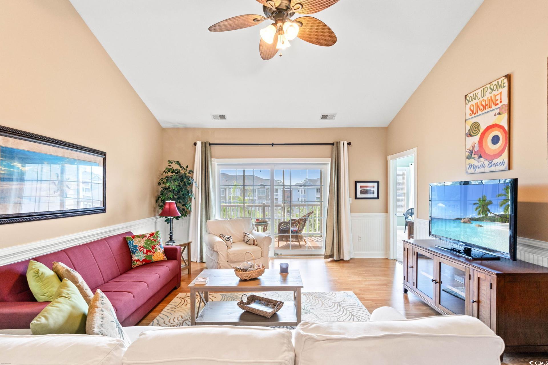4865 Luster Leaf Circle #402, Myrtle Beach, South Carolina image 3