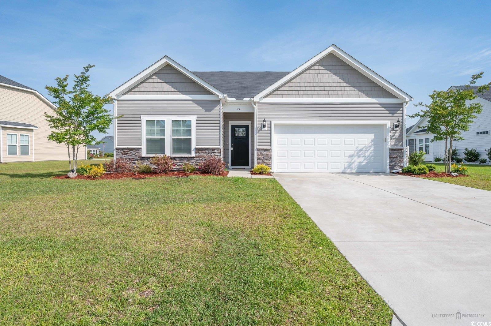 741 Tattlesbury Dr. Conway, SC 29526