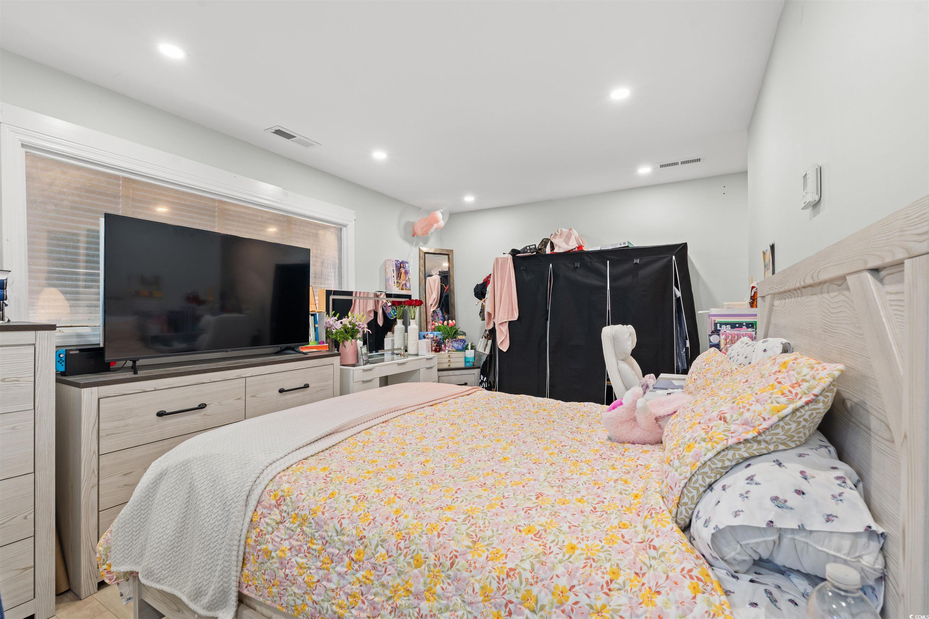 304 1st Ave. N, Myrtle Beach, South Carolina image 5