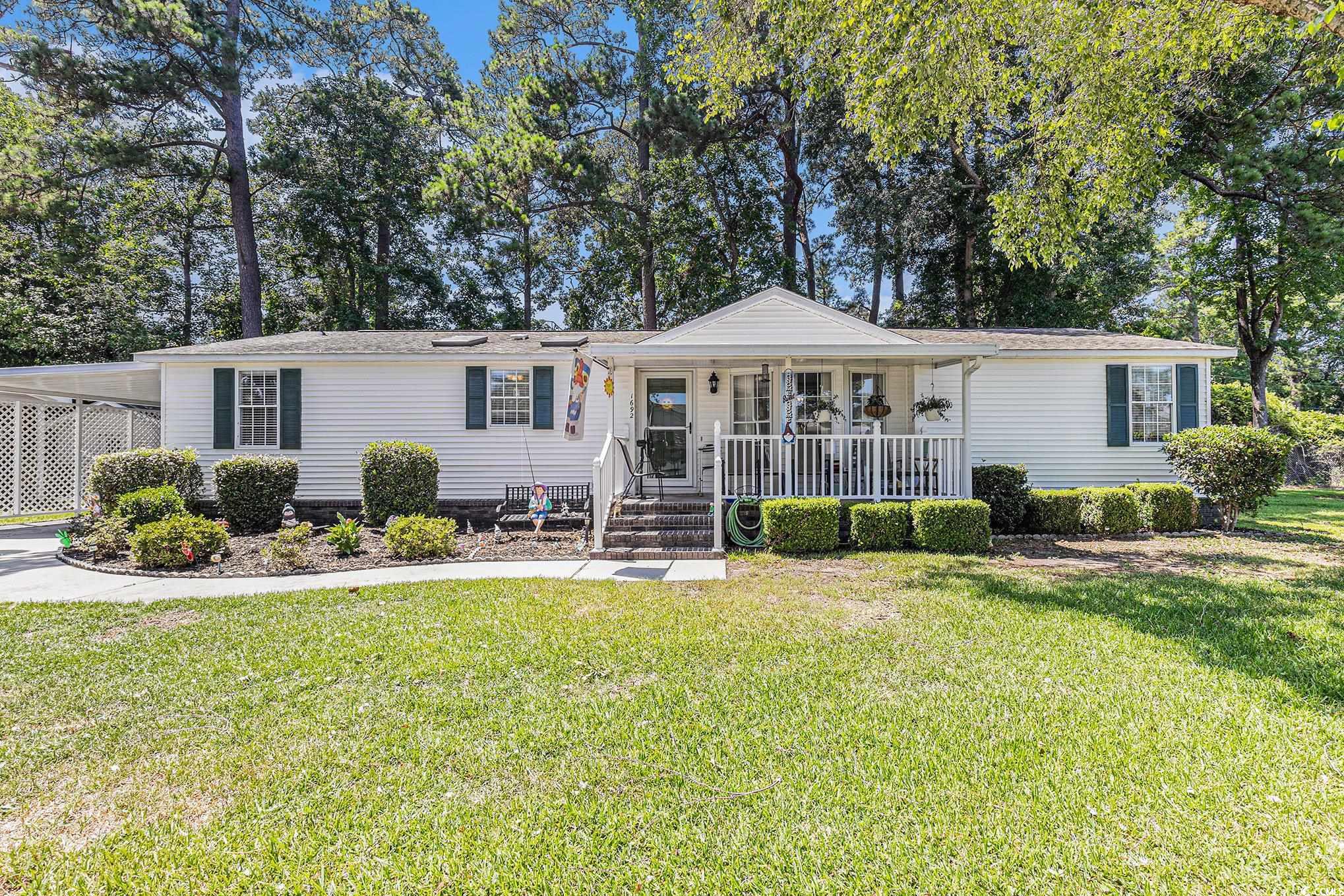 1692 Perry Circle Myrtle Beach, SC 29577