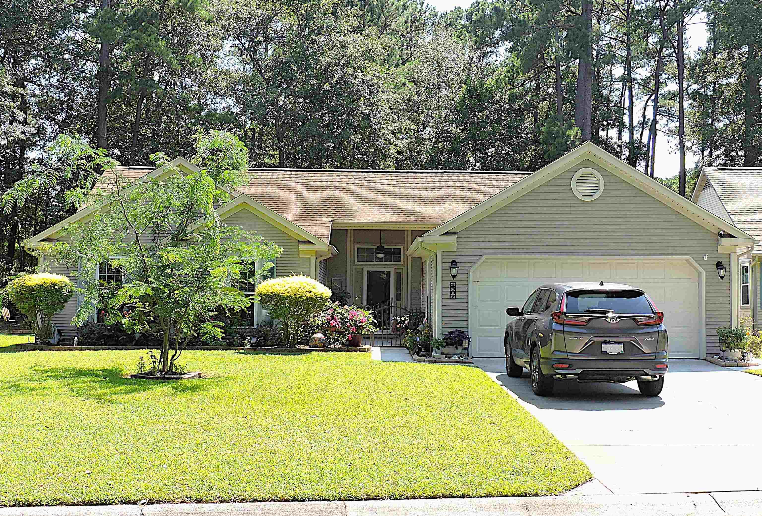 1307 Carolina Wren Ln. Murrells Inlet, SC 29576