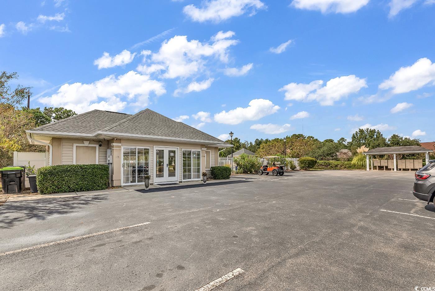 7977 Leeward Ln.