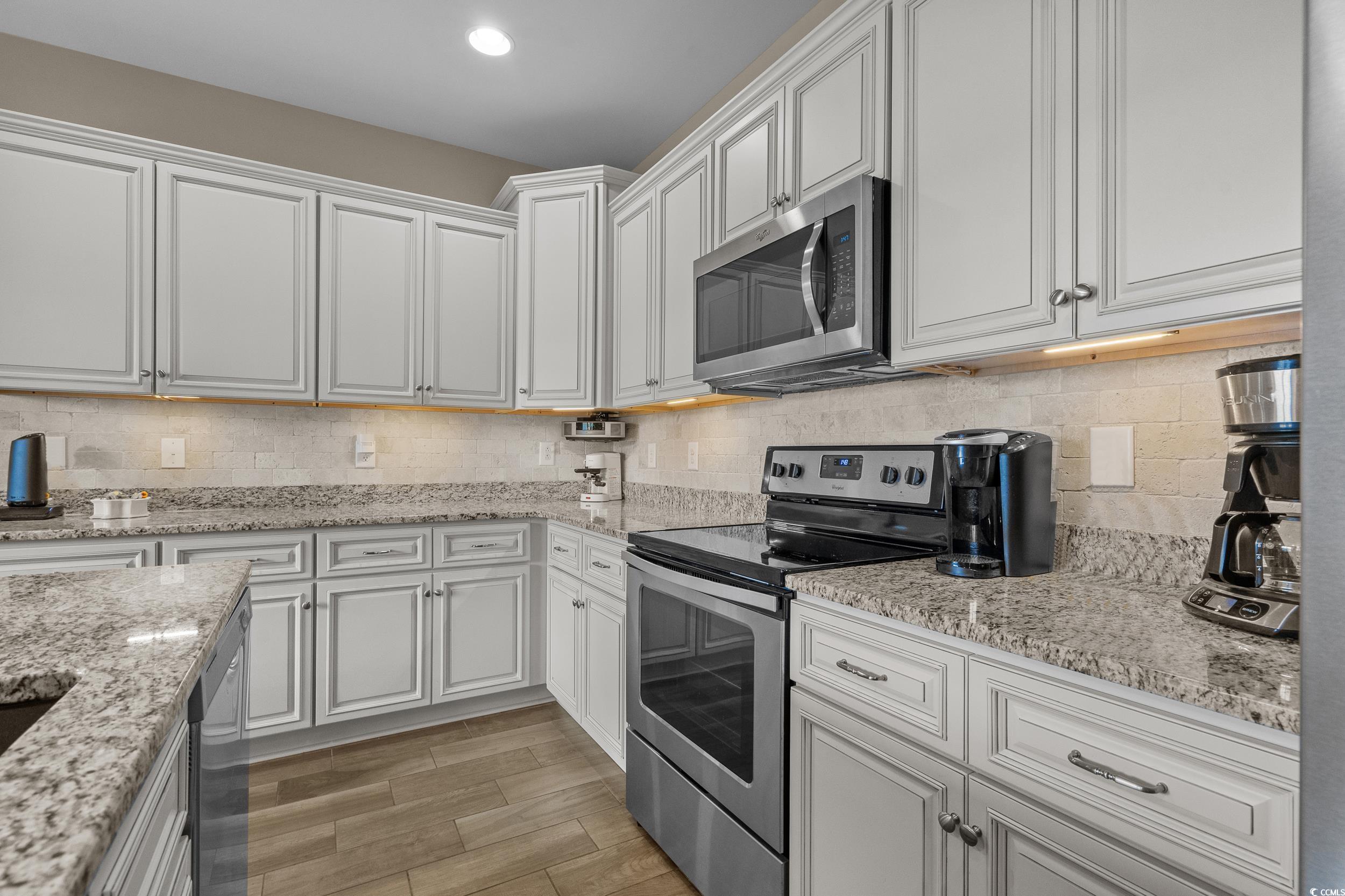 215 Vineyard Lake Circle, Conway, South Carolina image 17
